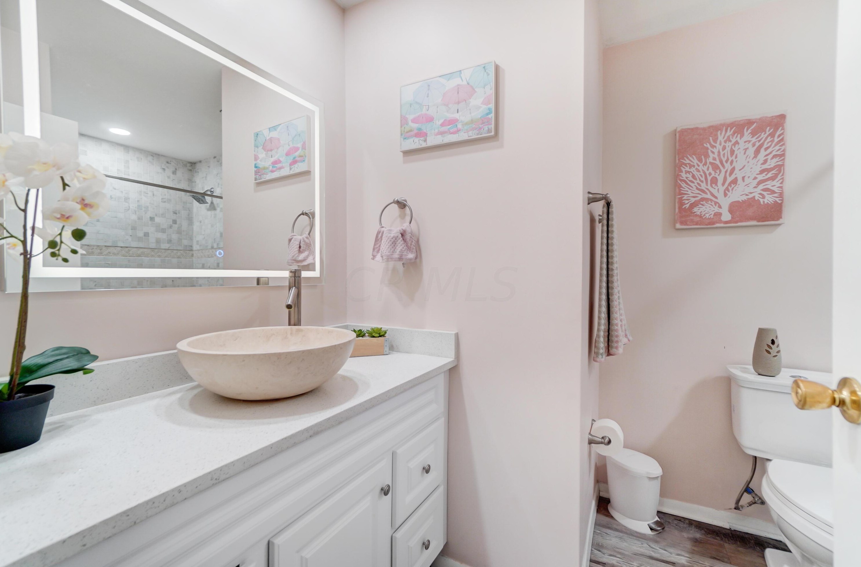 3857 Glenfield Rd, Columbus OH 43232-9501 exterior