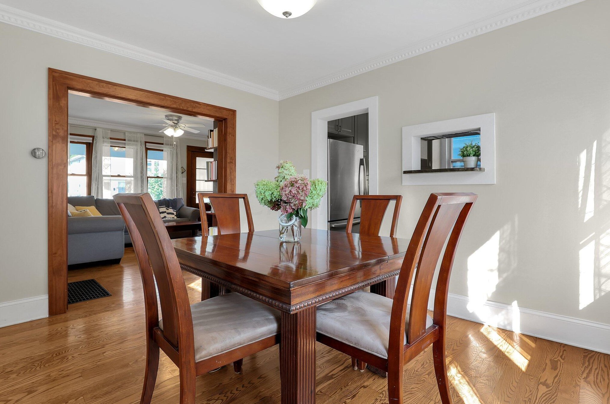 281 Markison Ave, Columbus OH 43207-1130 exterior