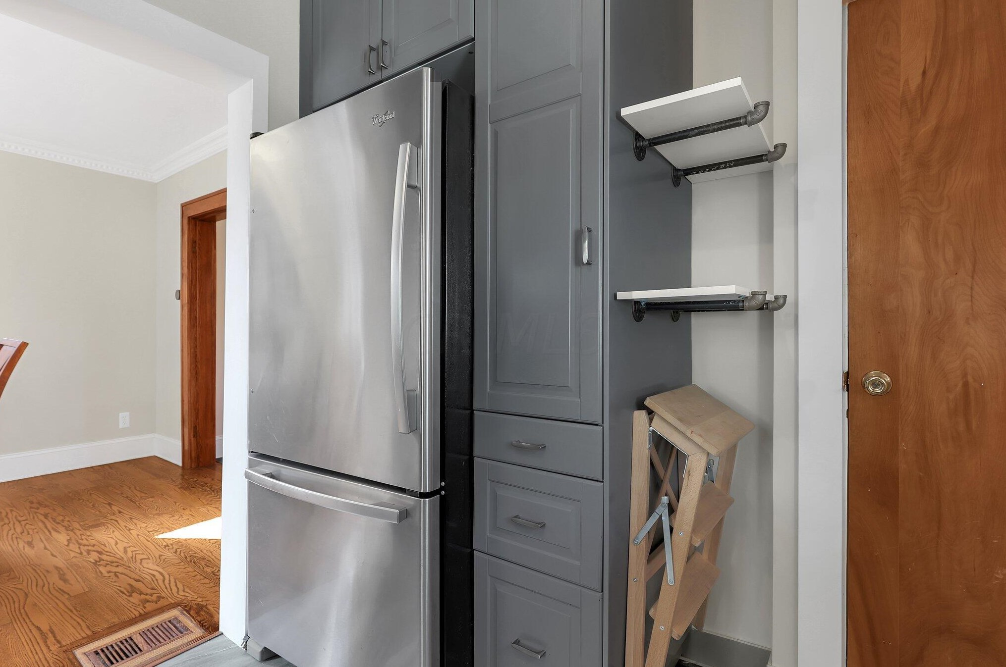 281 Markison Ave, Columbus OH 43207-1130 exterior