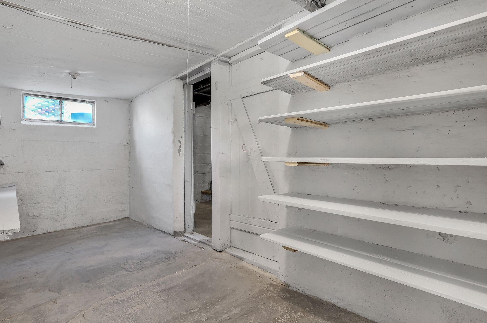 281 Markison Ave, Columbus OH 43207-1130 exterior