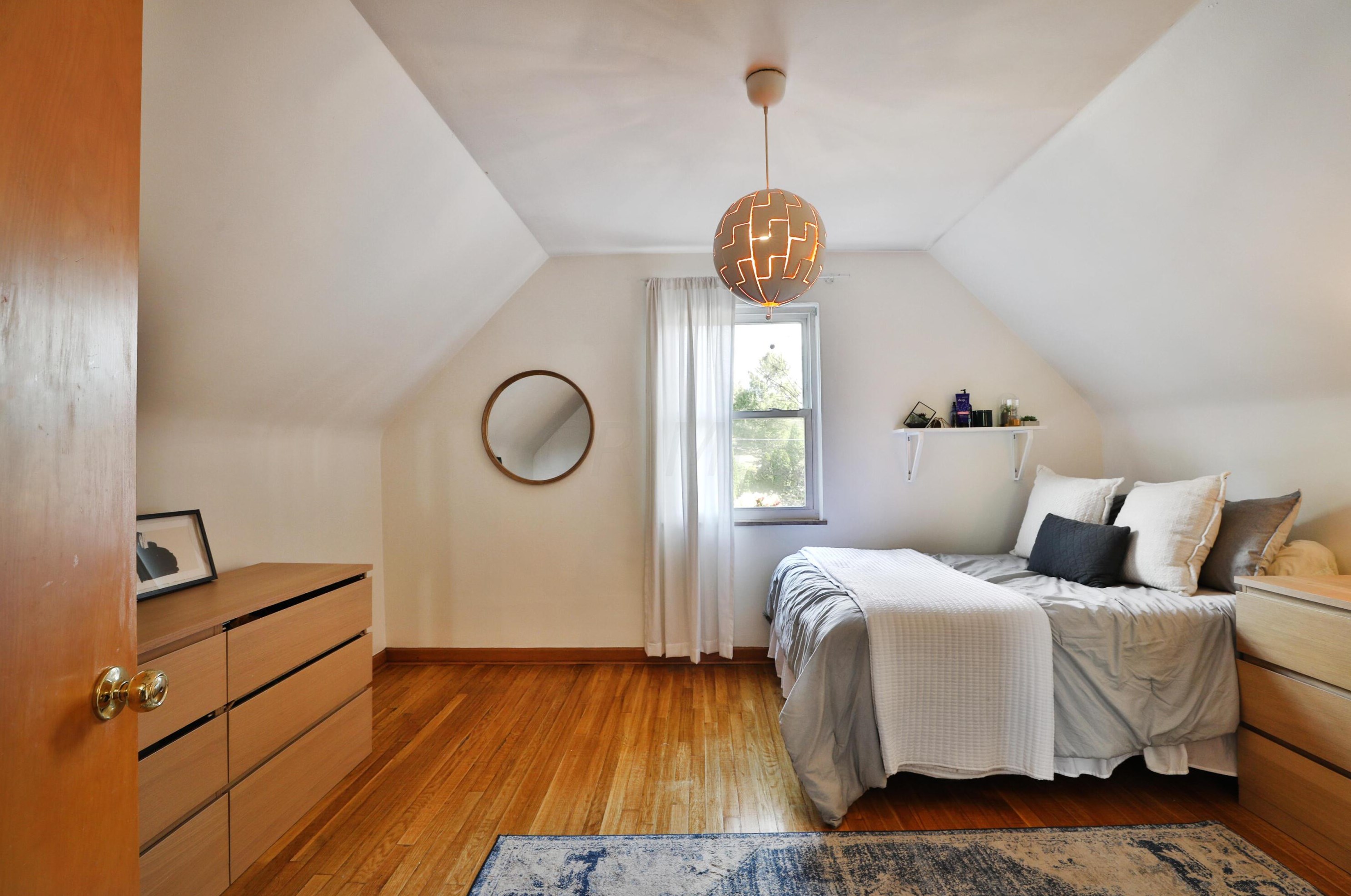 5713 Dover Ct, Columbus OH 43085-3808 exterior