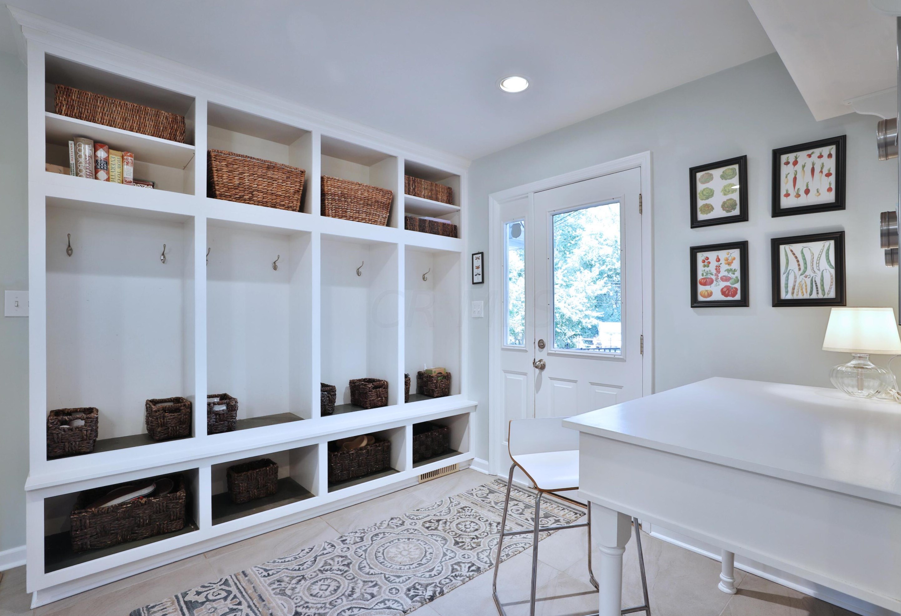 5713 Dover Ct, Columbus OH 43085-3808 exterior