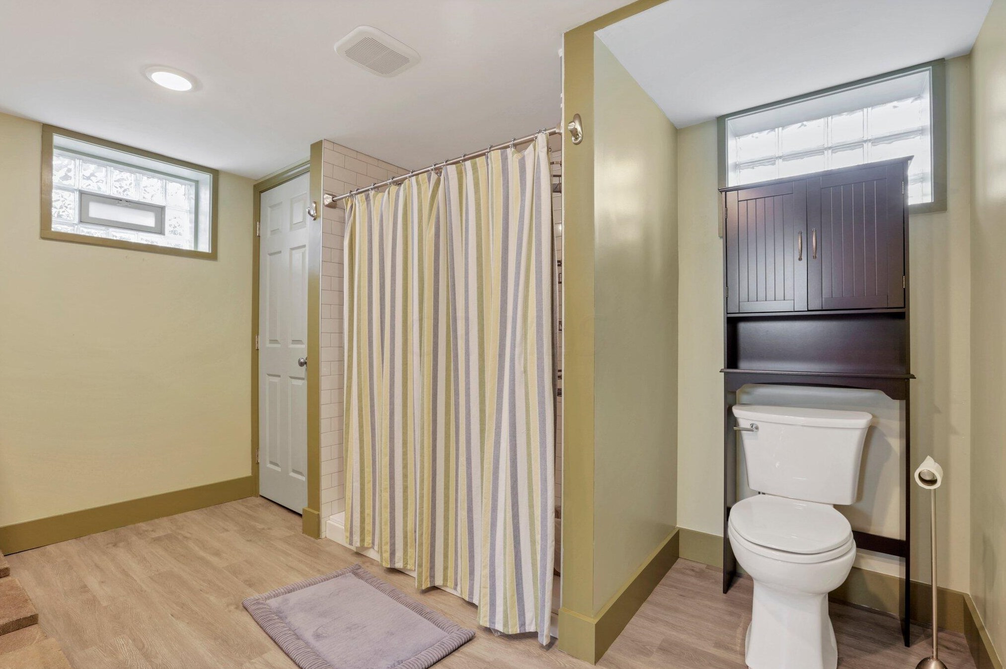 277 Markison Ave, Columbus OH 43207-1130 exterior