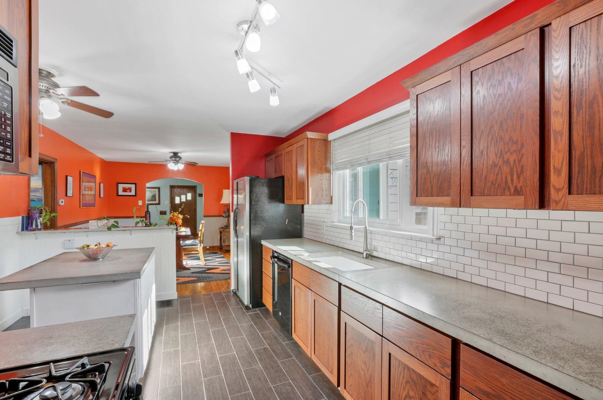 277 Markison Ave, Columbus OH 43207-1130 exterior