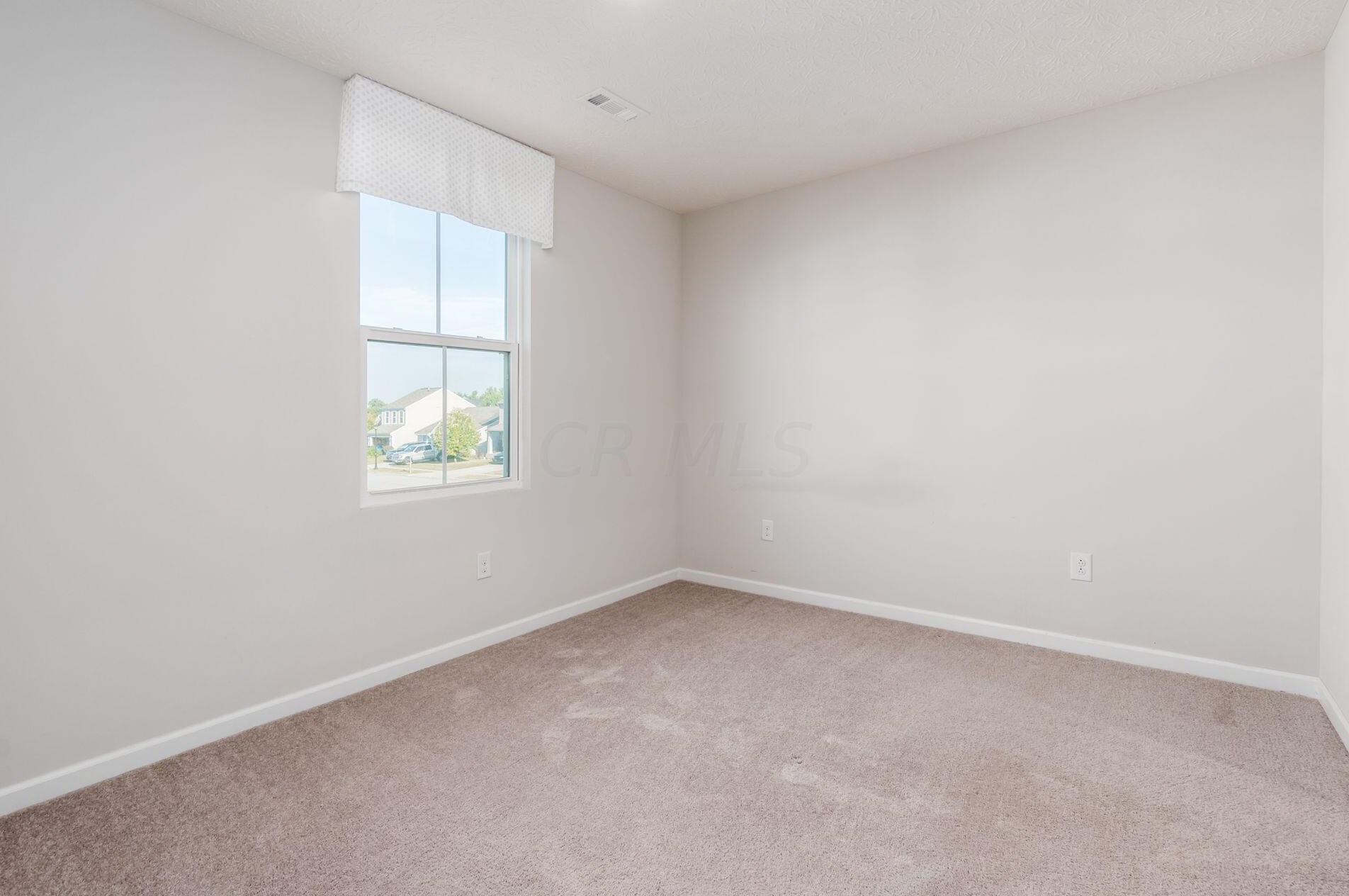 4216 Salt Spring Ln, Columbus OH  43207 exterior