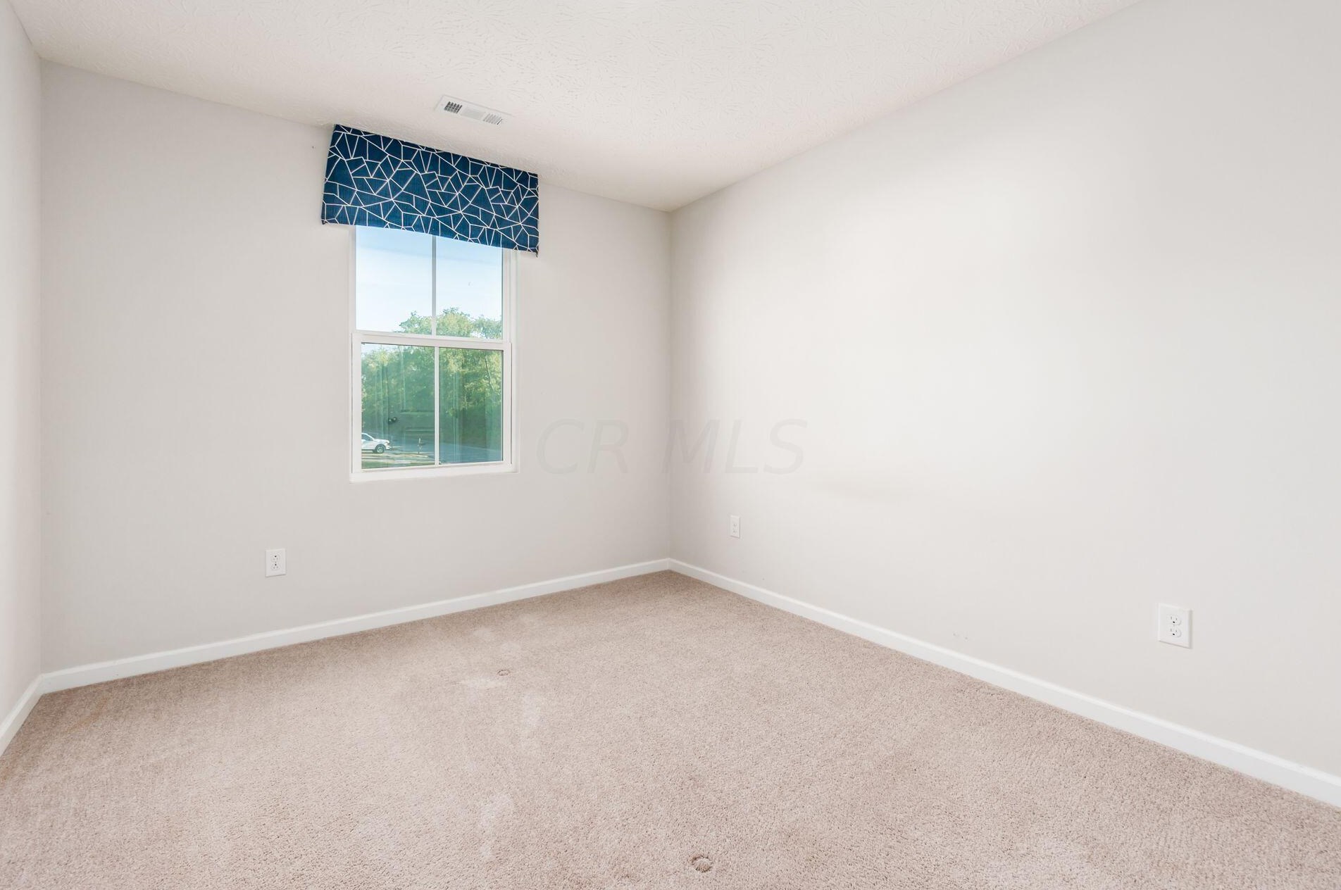 4216 Salt Spring Ln, Columbus OH  43207 exterior