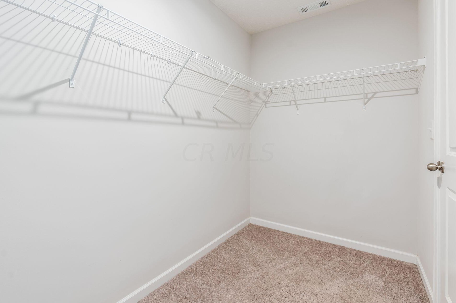 4216 Salt Spring Ln, Columbus OH  43207 exterior