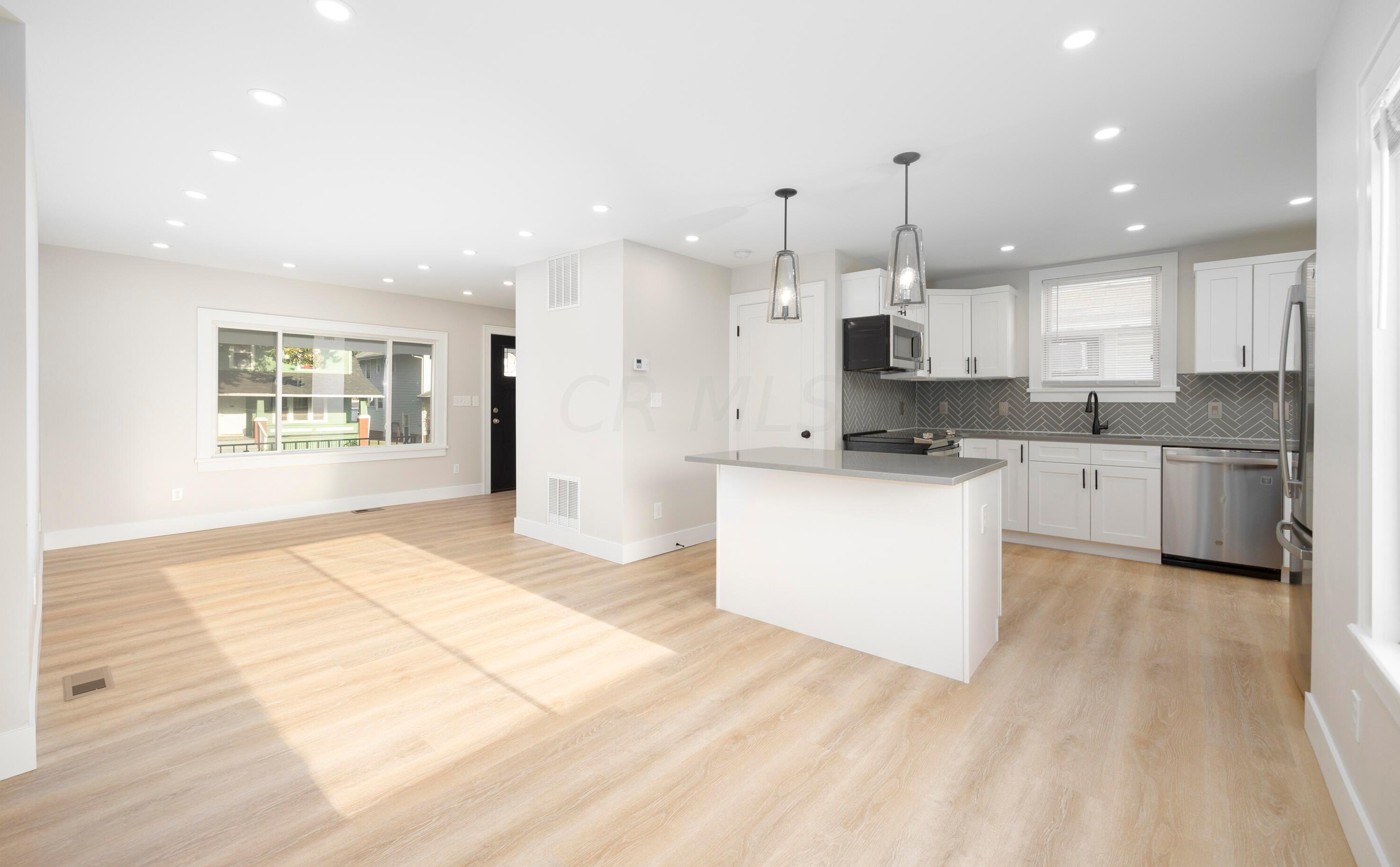 603 Townsend Ave, Columbus OH 43223-1824 exterior