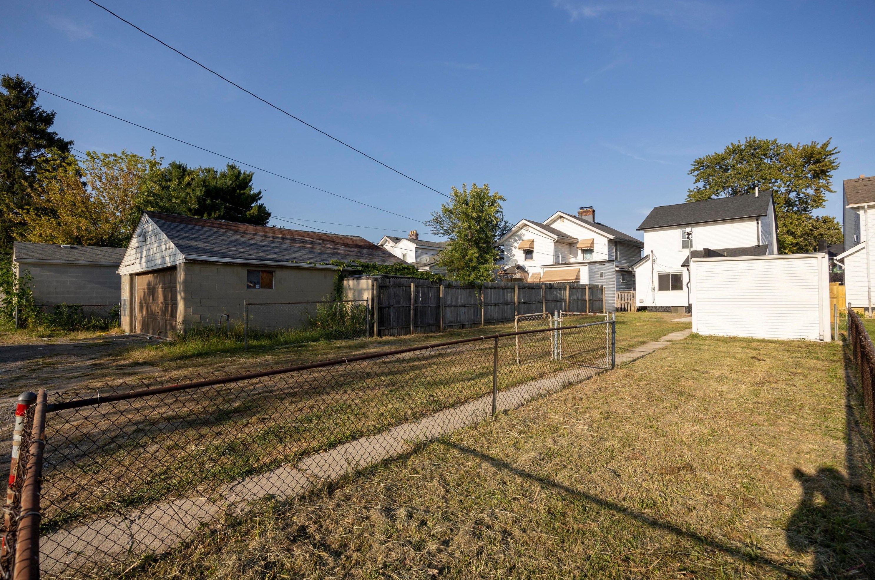 603 Townsend Ave, Columbus OH 43223-1824 exterior