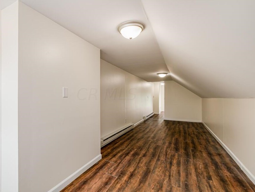 483 Hudson St, Columbus OH 43202-2704 exterior