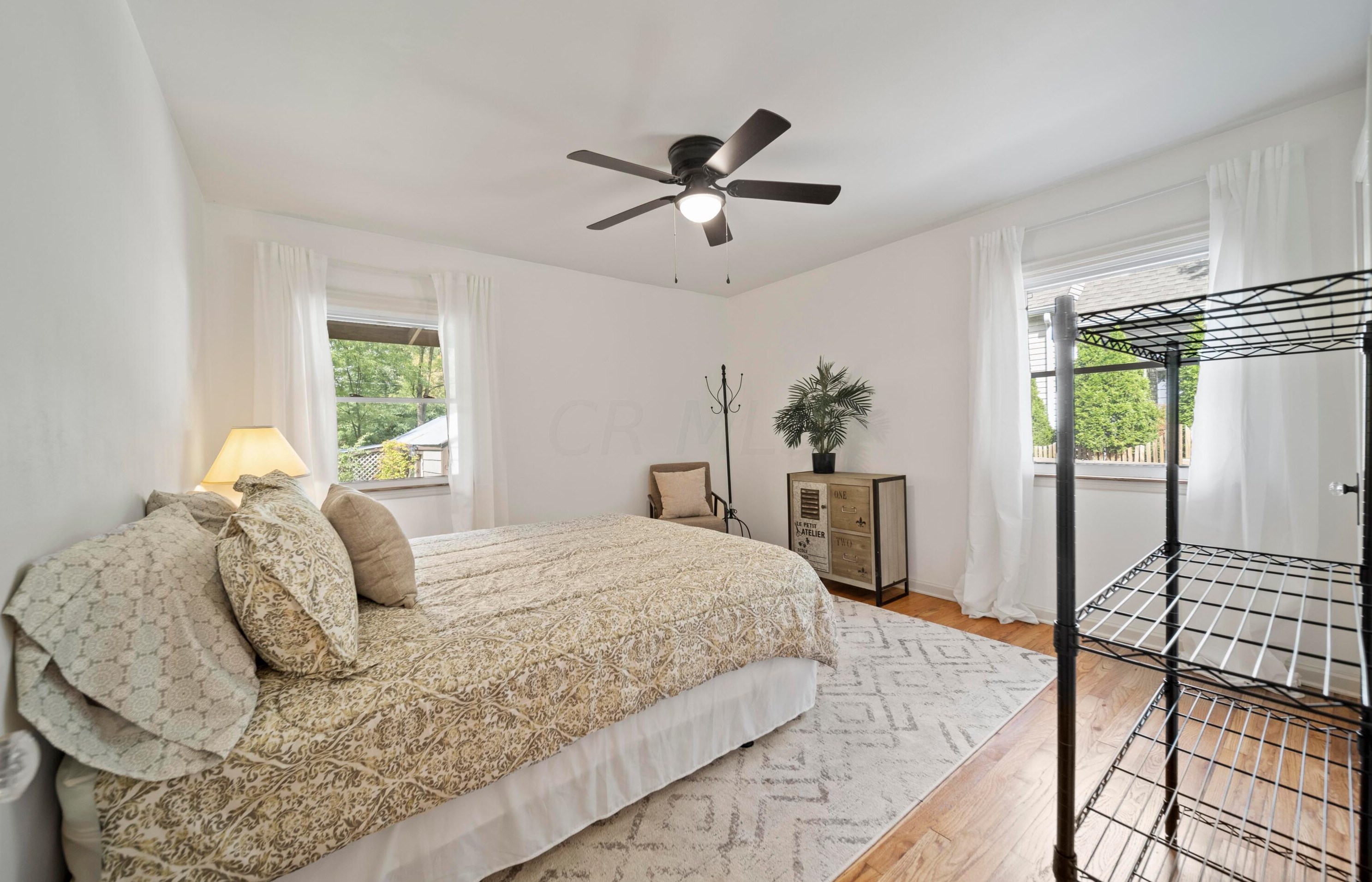 316 Cyn Dr, Columbus OH 43214-3110 exterior