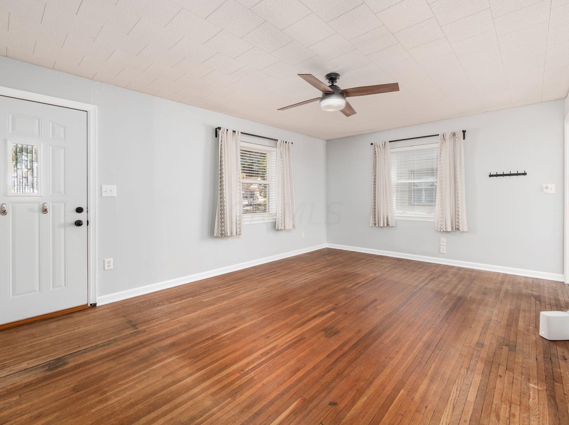 465 Blenheim Rd, Columbus OH 43214-3221 exterior