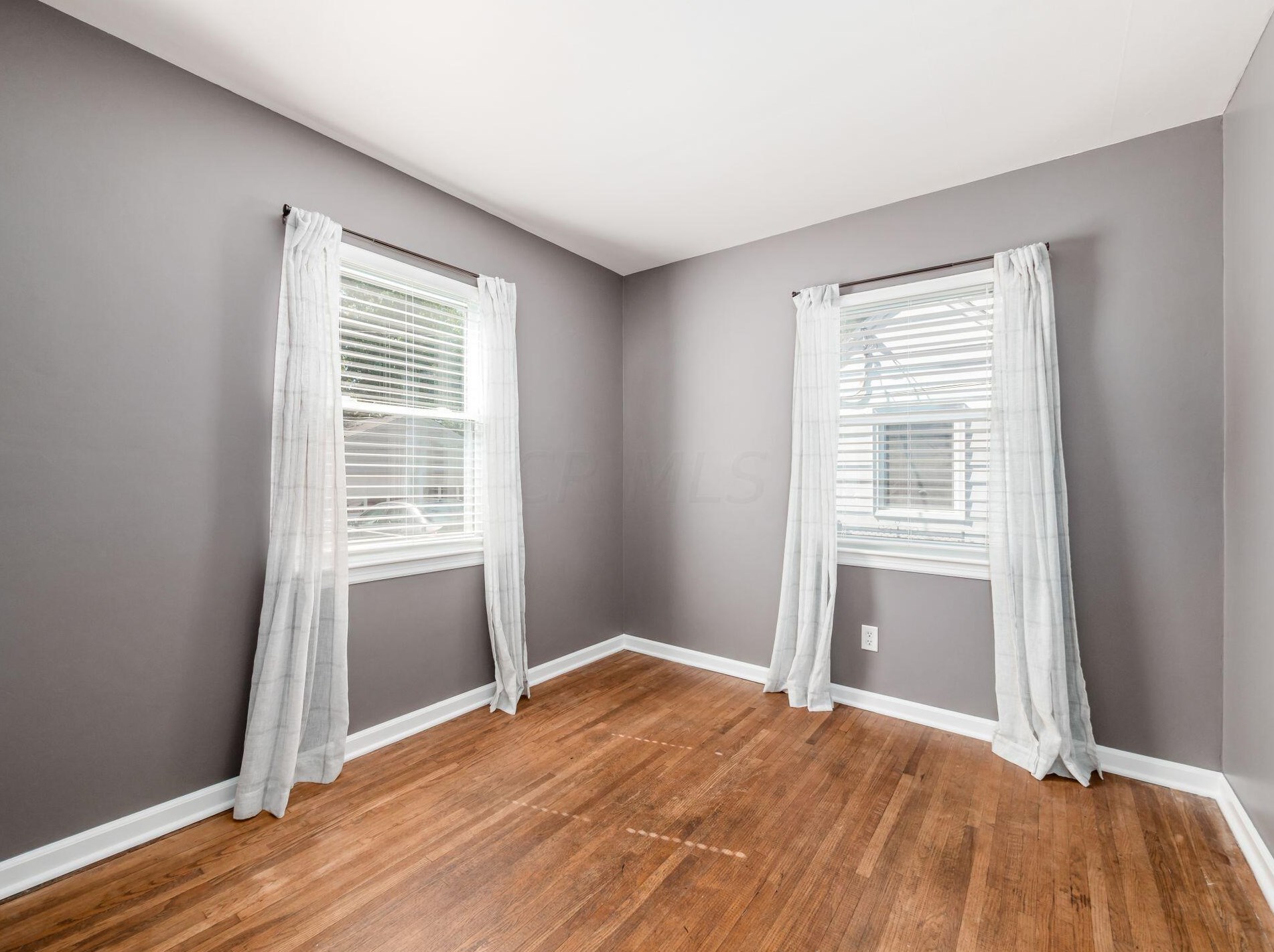 465 Blenheim Rd, Columbus OH 43214-3221 exterior