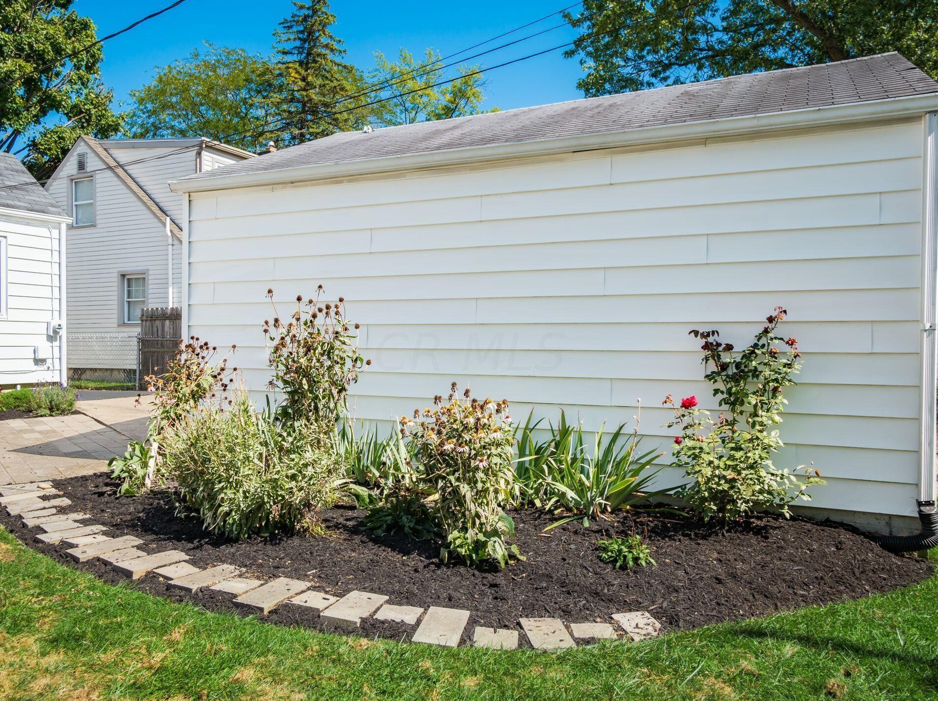 465 Blenheim Rd, Columbus OH 43214-3221 exterior