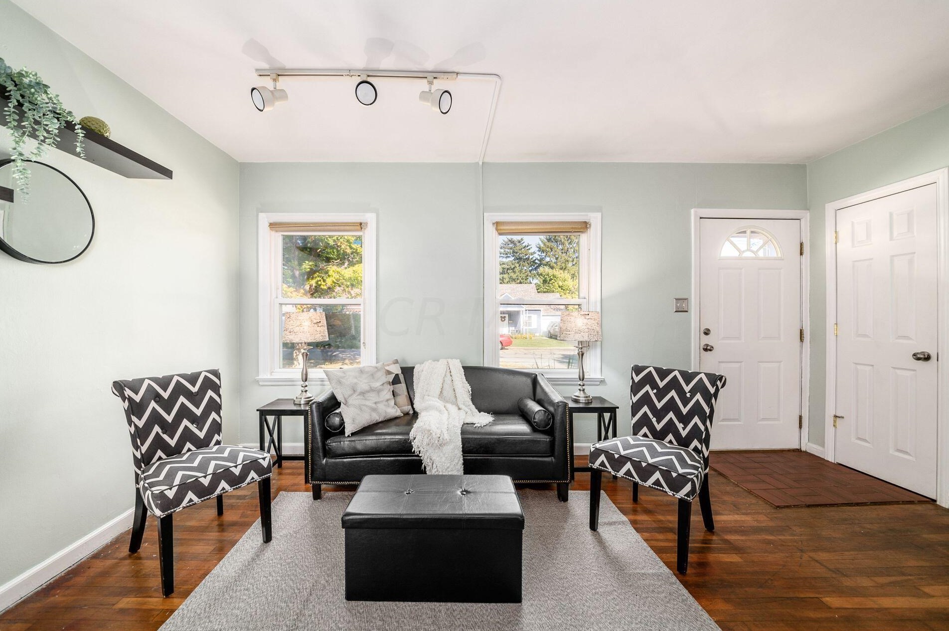 1791 Hess Blvd, Columbus OH 43212-1418 exterior