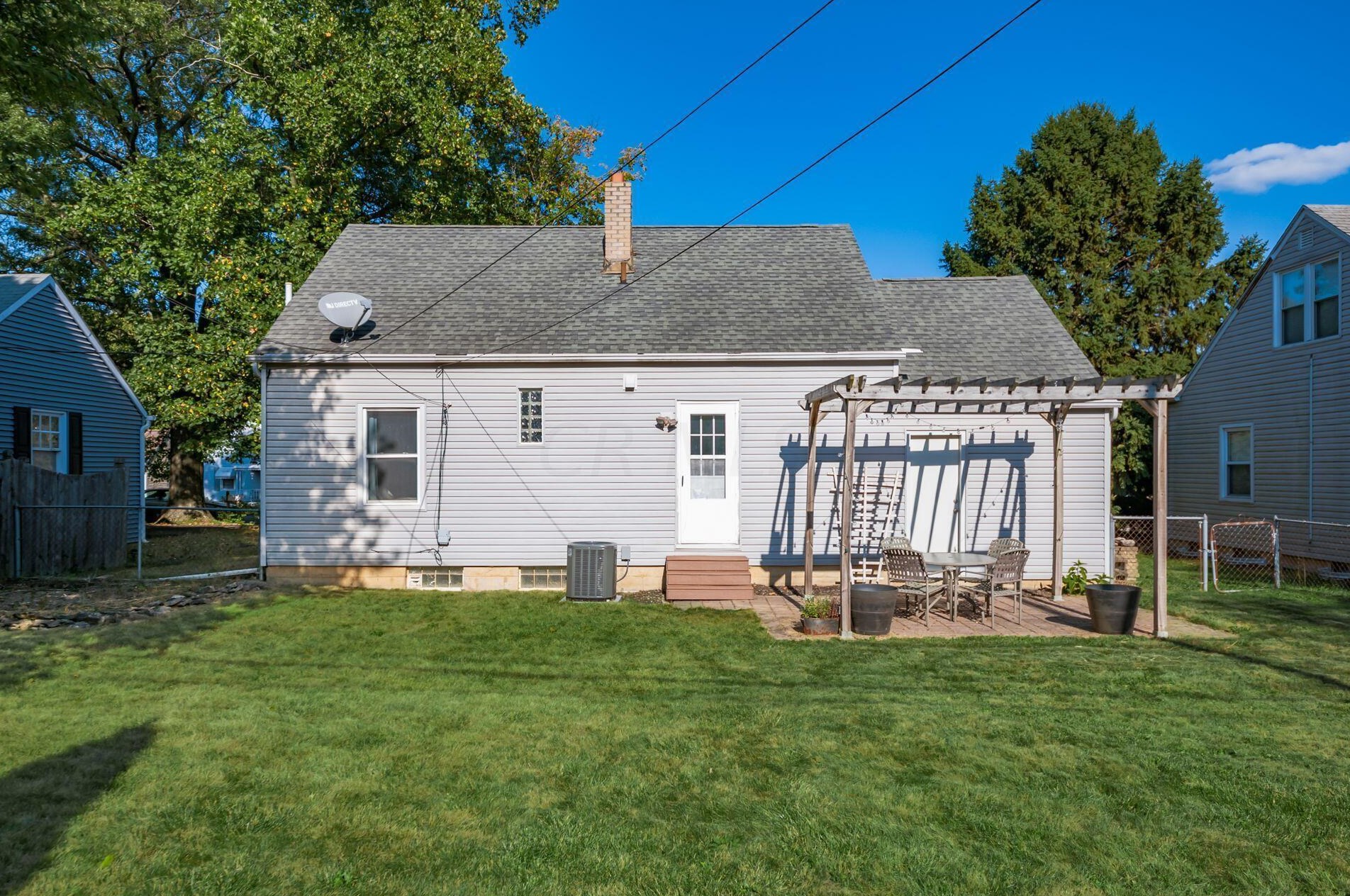 1791 Hess Blvd, Columbus OH 43212-1418 exterior