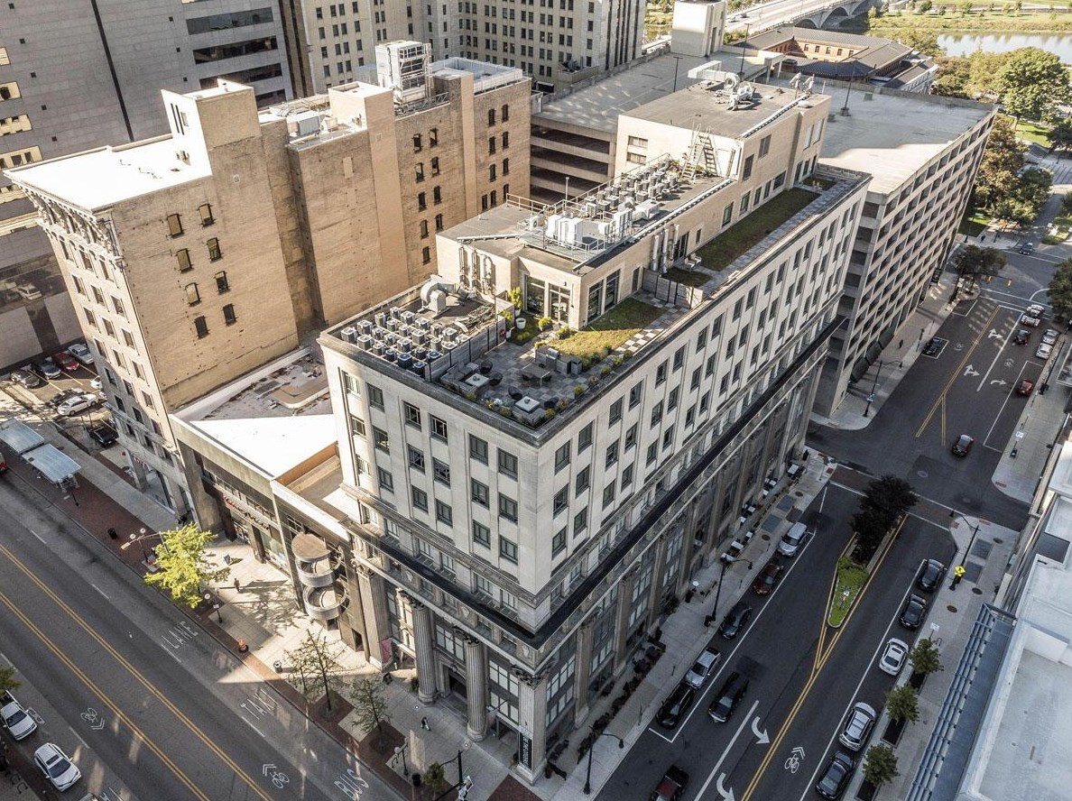 51 High St, Columbus OH  43215-3031 exterior