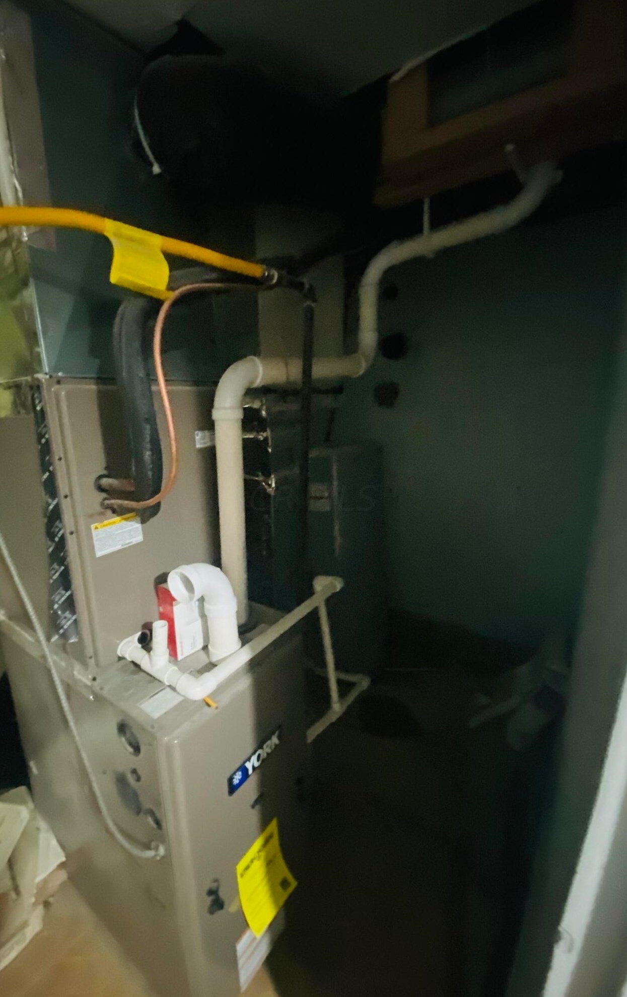 910 Byron Ave, Columbus OH  43227-1005 exterior