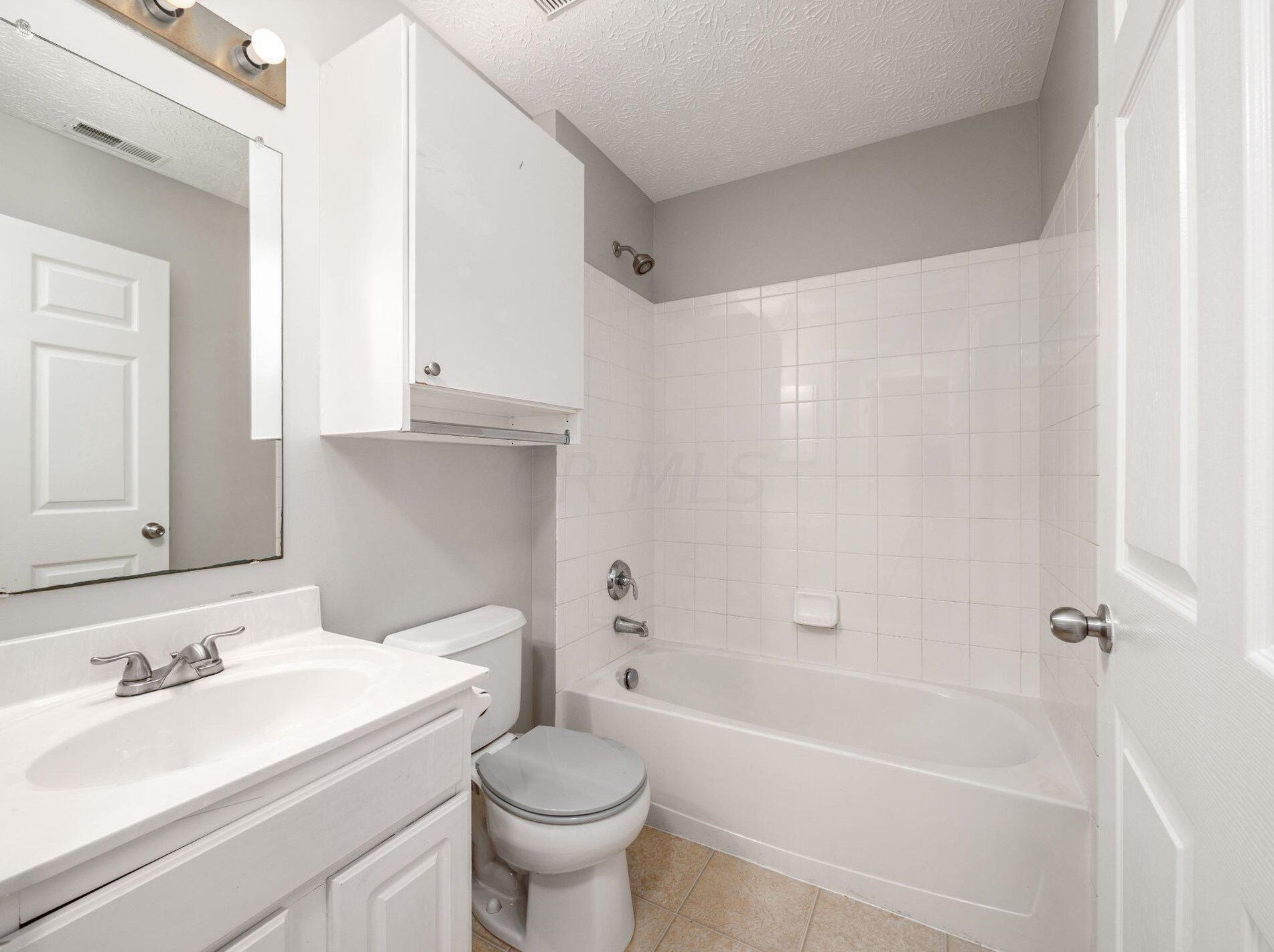 3805 Bay Village St, Columbus OH  43232-4969 exterior