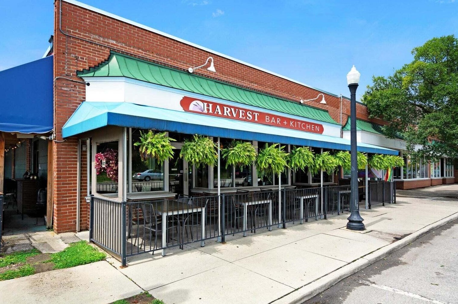 330 Weisheimer Rd, Columbus OH 43214-2146 exterior