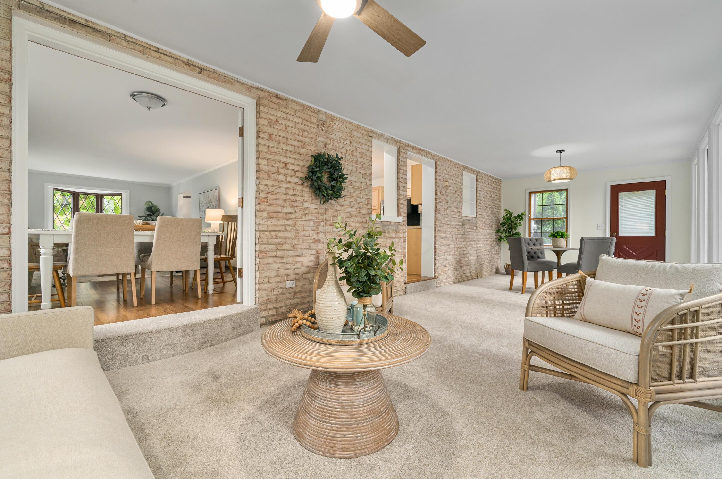 149 Ceramic Dr, Columbus OH 43214-3003 exterior