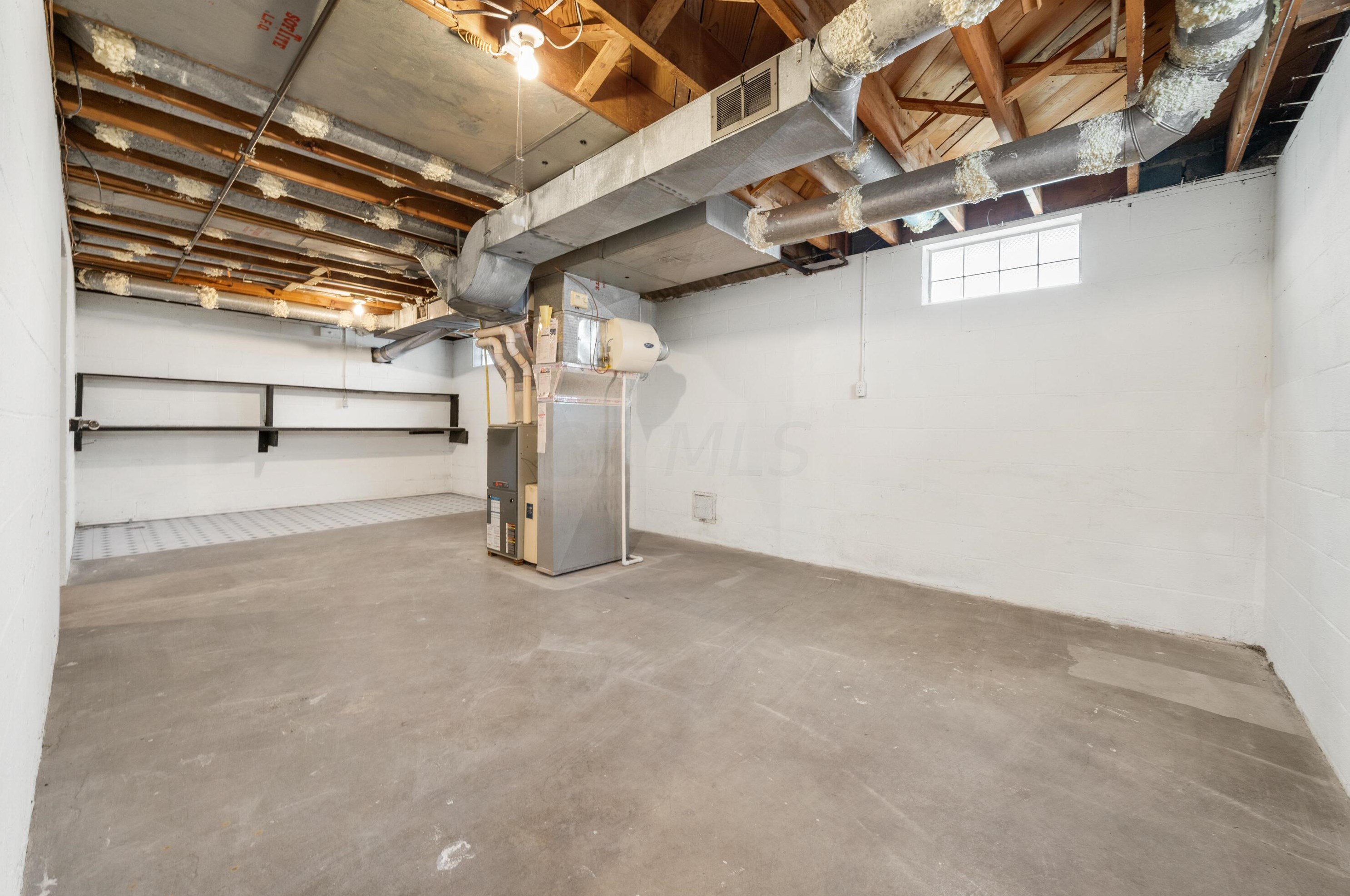 149 Ceramic Dr, Columbus OH 43214-3003 exterior