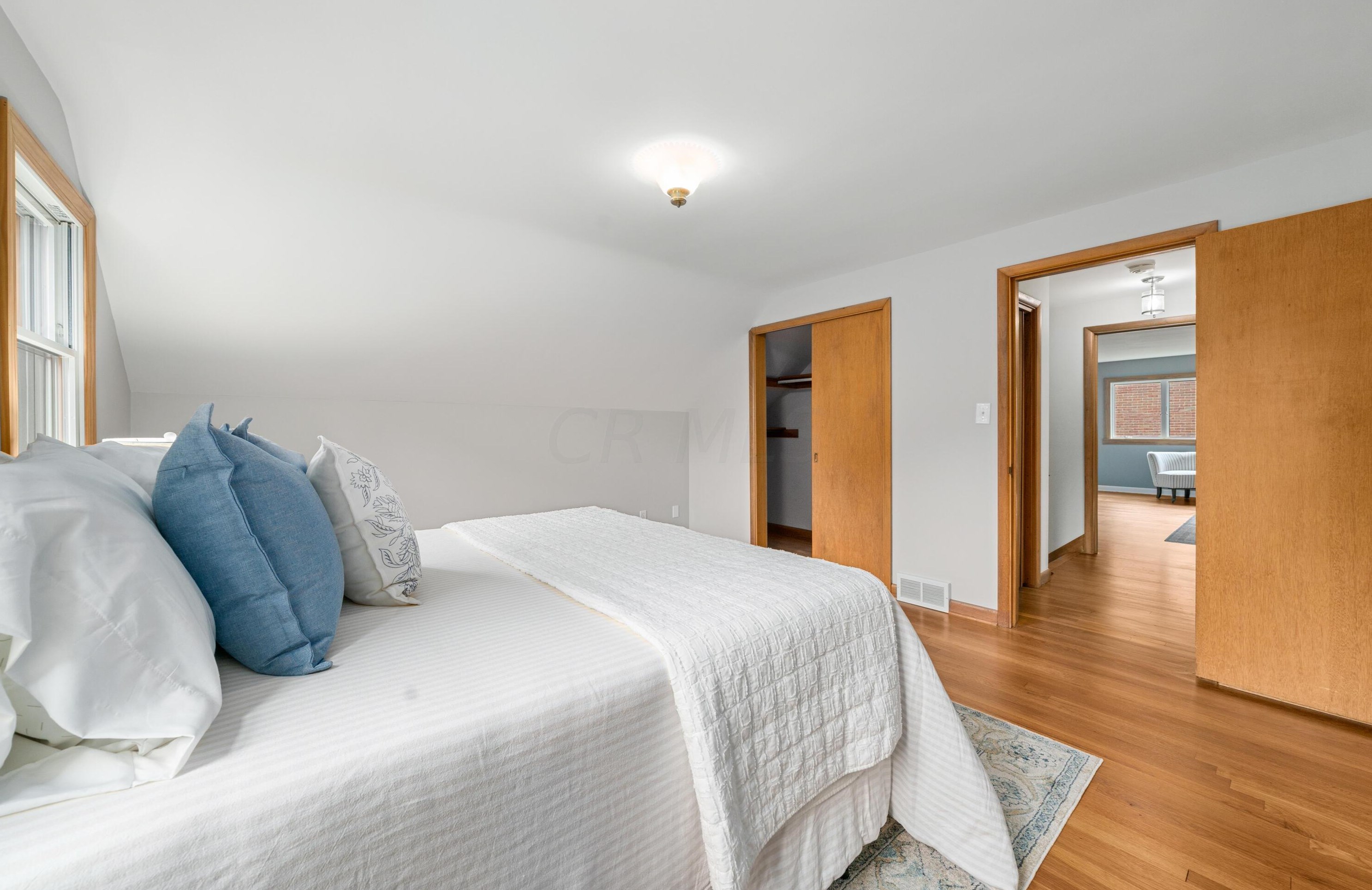 149 Ceramic Dr, Columbus OH 43214-3003 exterior