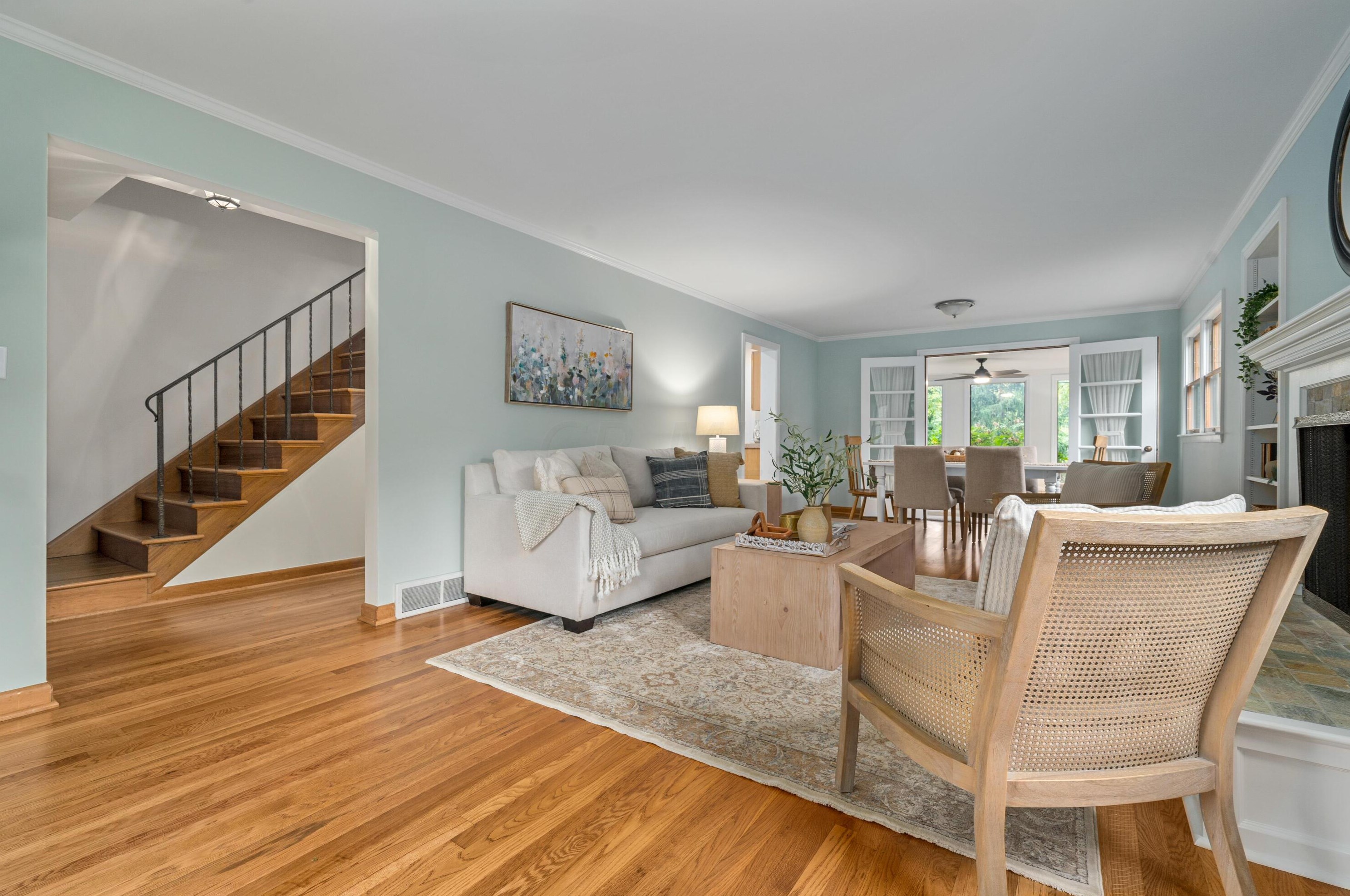 149 Ceramic Dr, Columbus OH 43214-3003 exterior