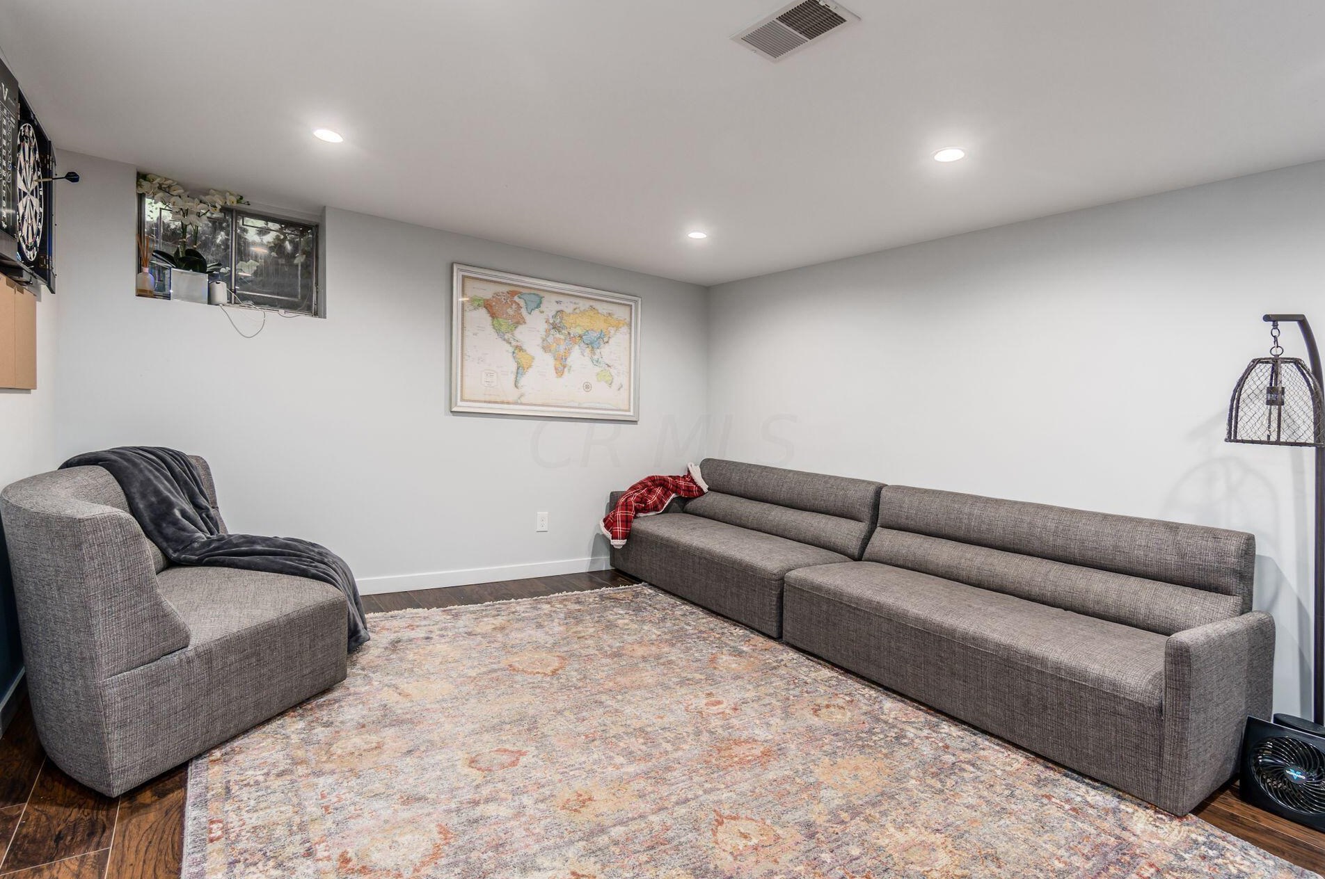 1800 Merriweather Dr, Columbus OH 43221-1326 exterior