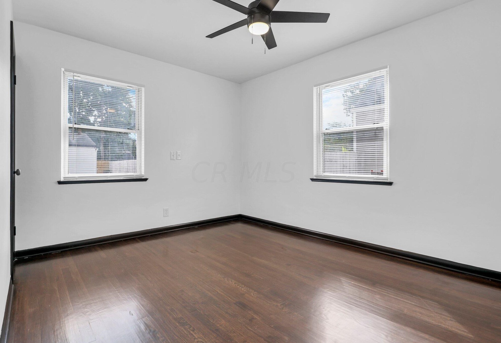 188 Clarendon Ave, Columbus OH 43223-1007 exterior