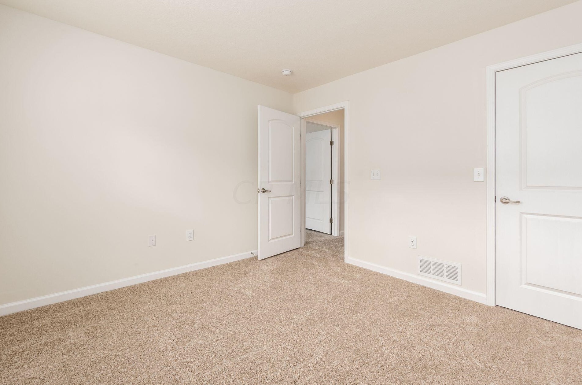 7965 Ravine Run Ln, Columbus OH 43235-6456 exterior