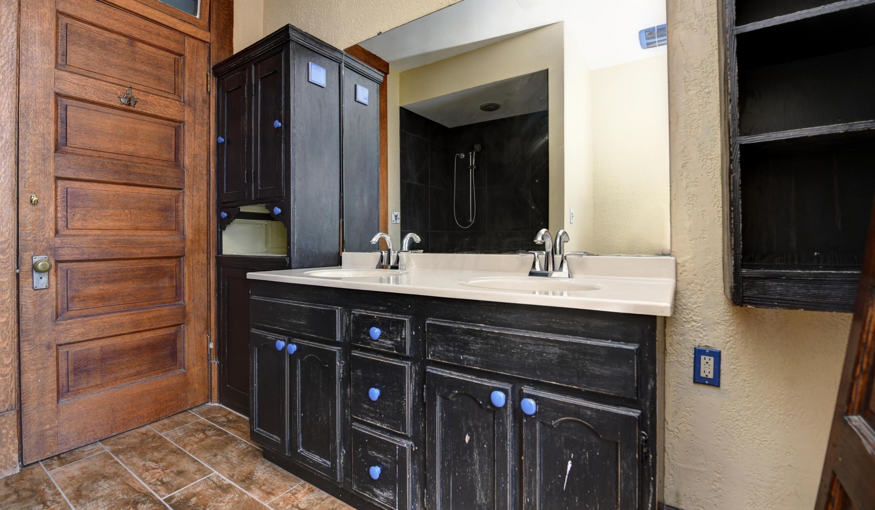 54 Woodland Ave, Columbus OH 43203-1279 exterior