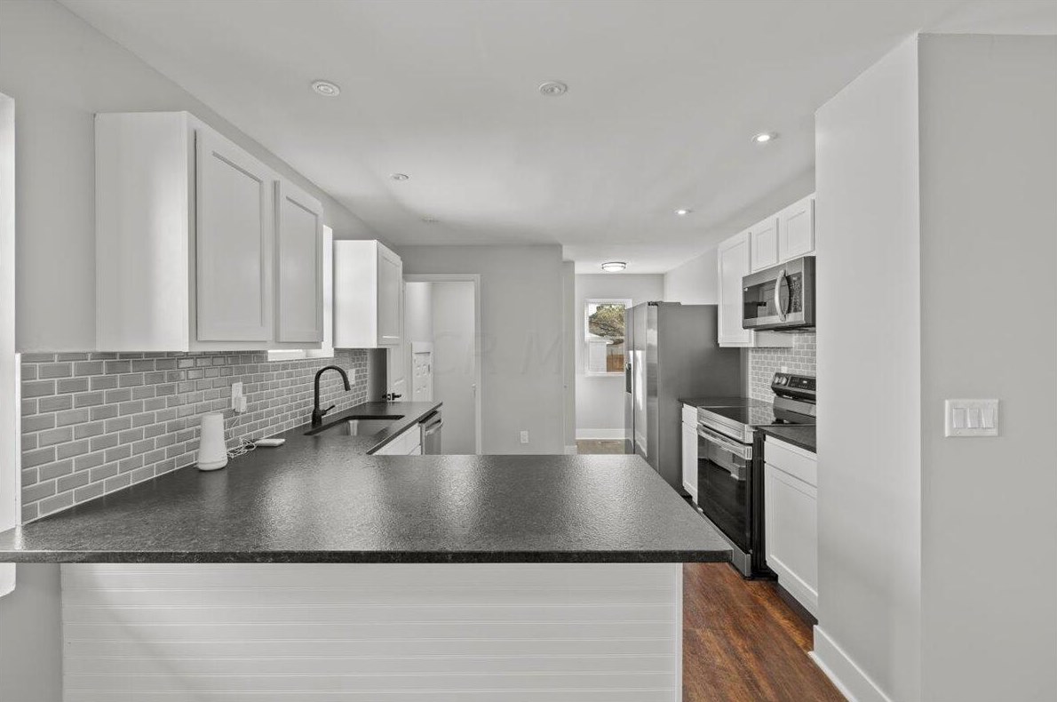 1254 Ohio Ave, Columbus OH 43206-3040 exterior