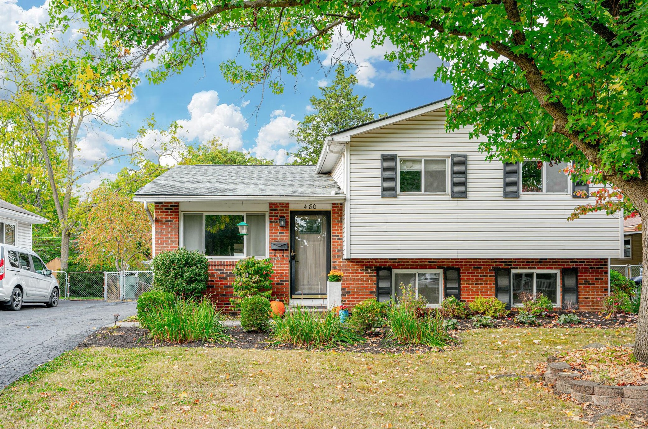 480 Lincoln Ave, Columbus OH  43214-1338 exterior