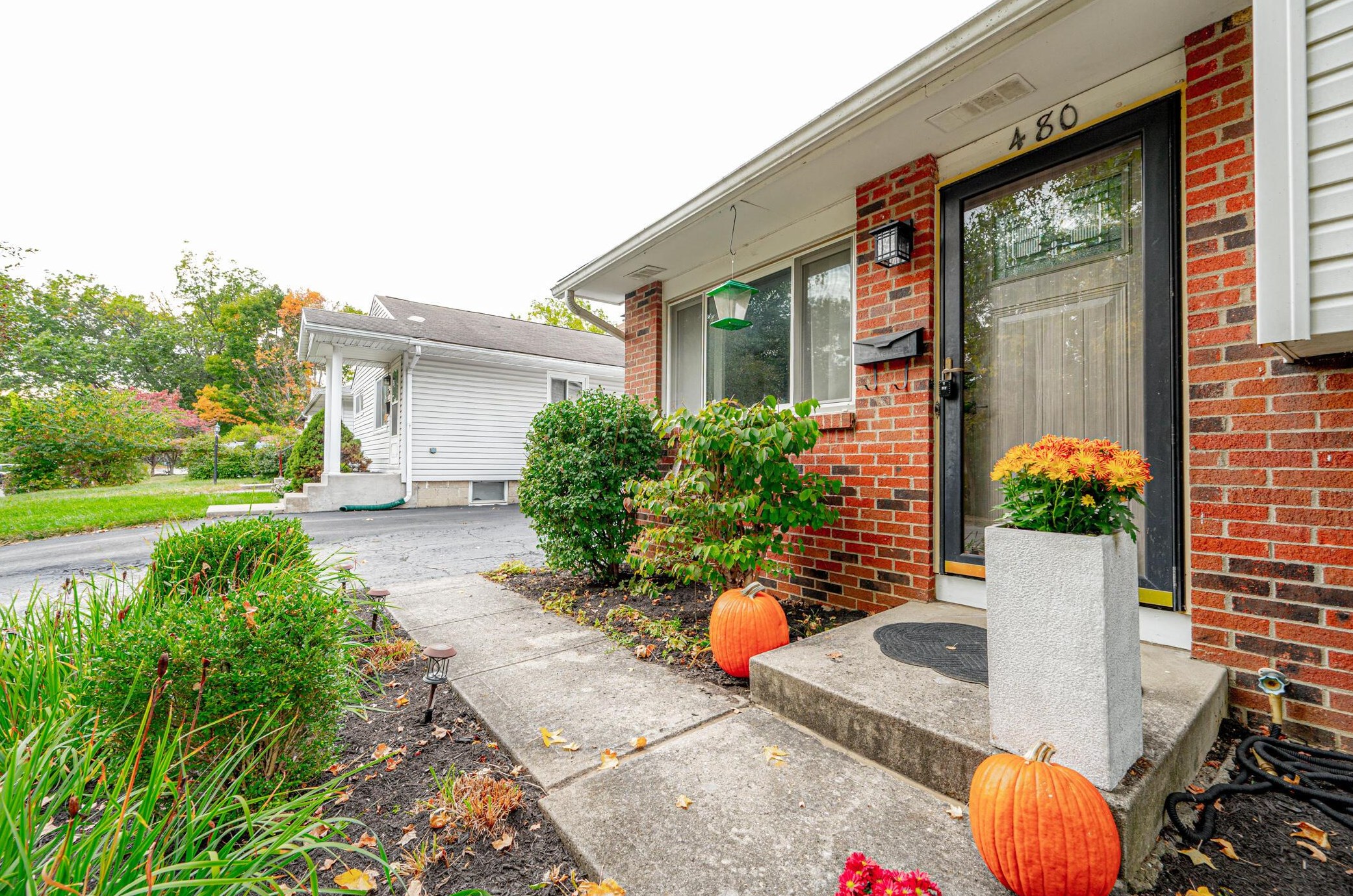 480 Lincoln Ave, Columbus OH  43214-1338 exterior