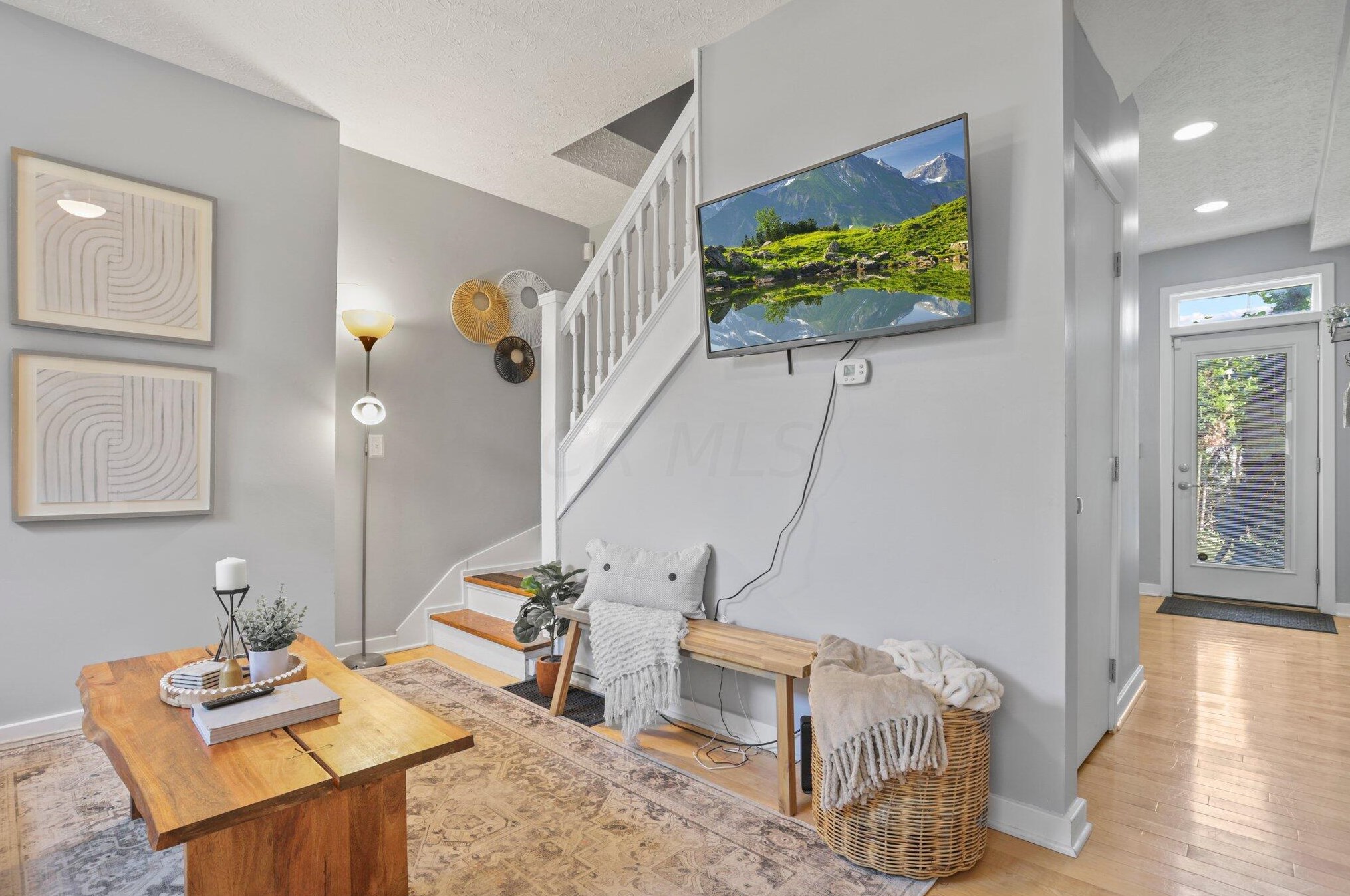 1094 Highland St, Columbus OH 43201-3277 exterior