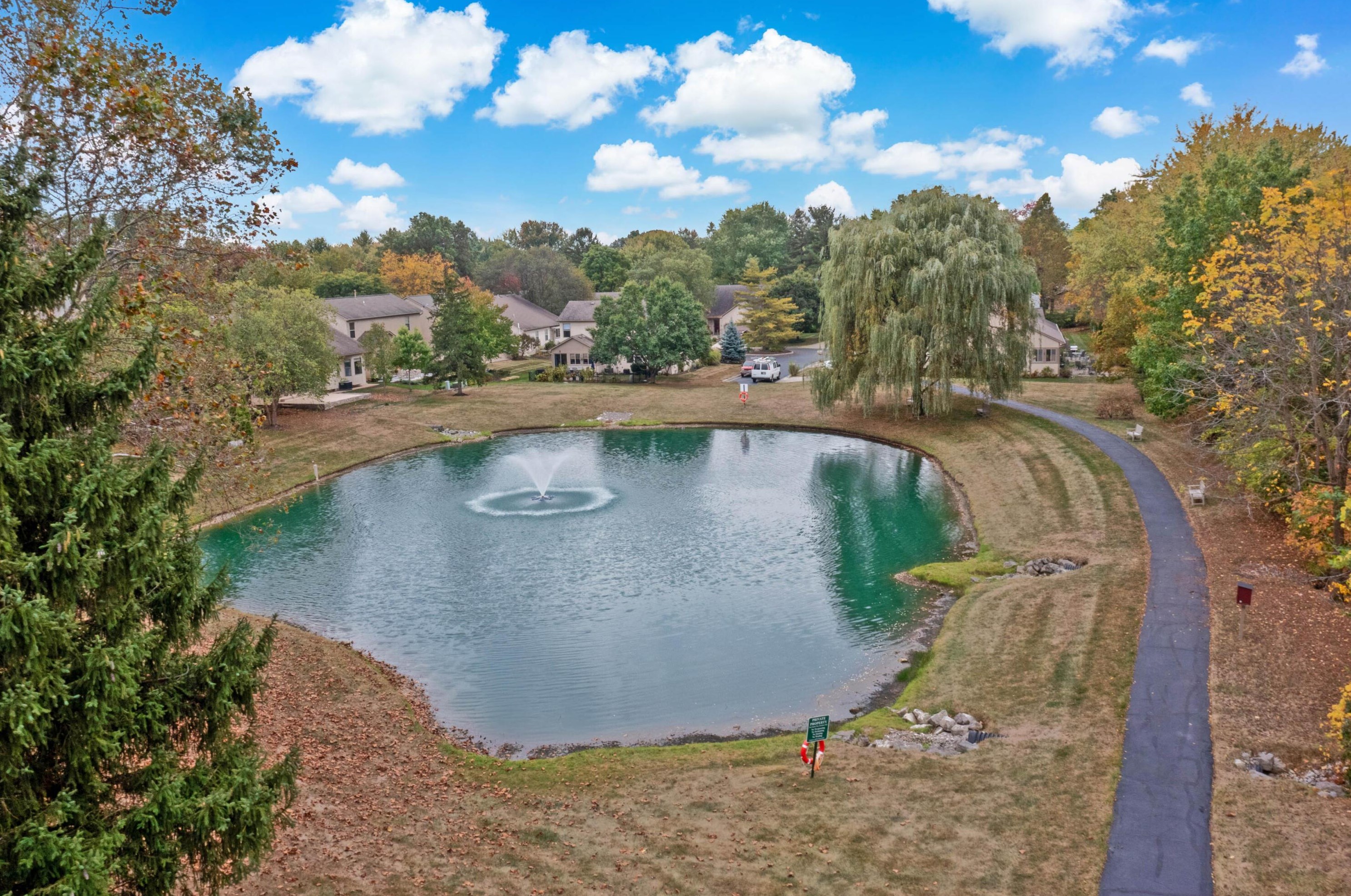 8641 Libra Rd, Dublin OH  43016-9022 exterior