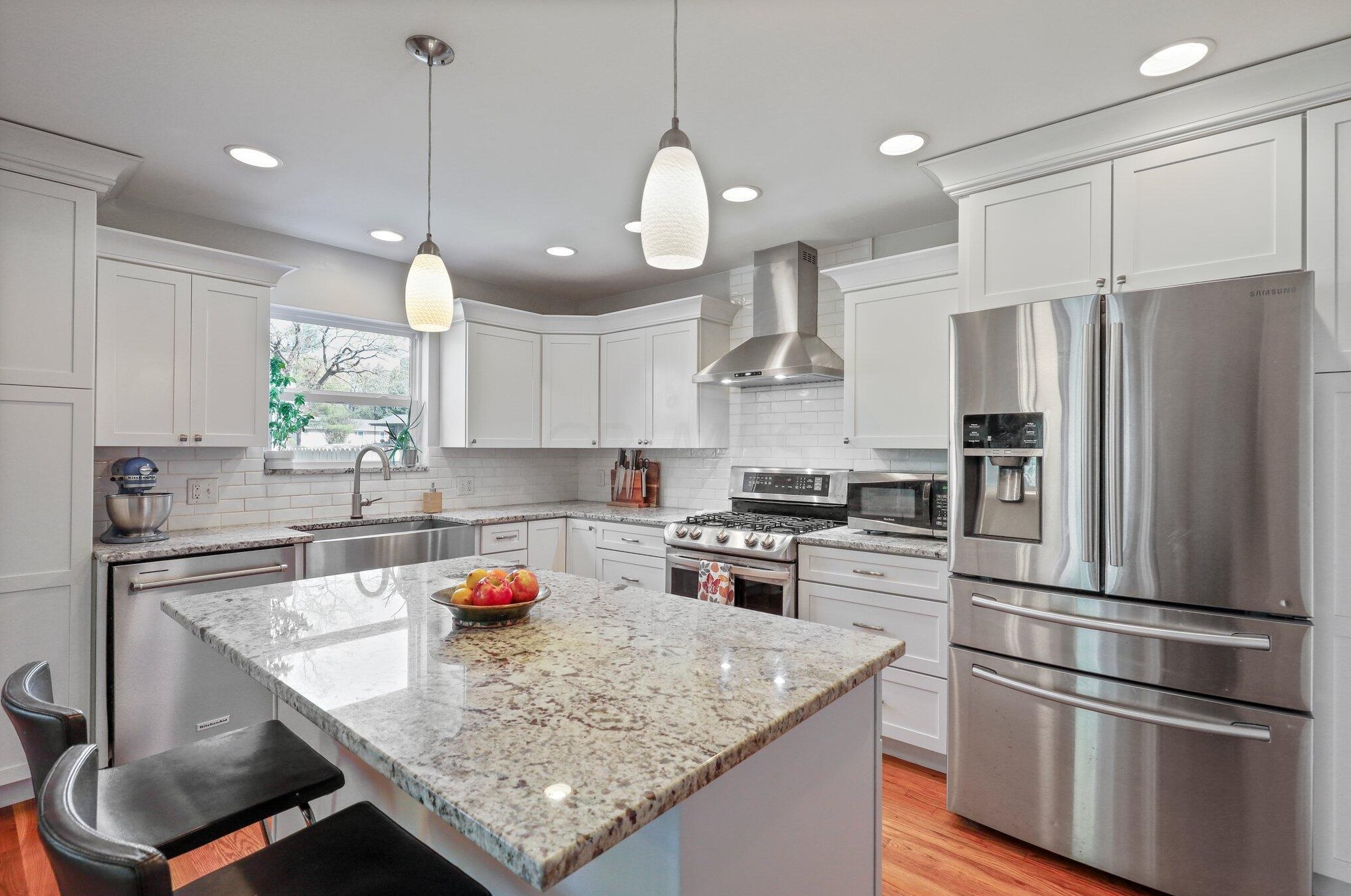 8200 Flint Rd, Columbus OH  43235-6411 exterior