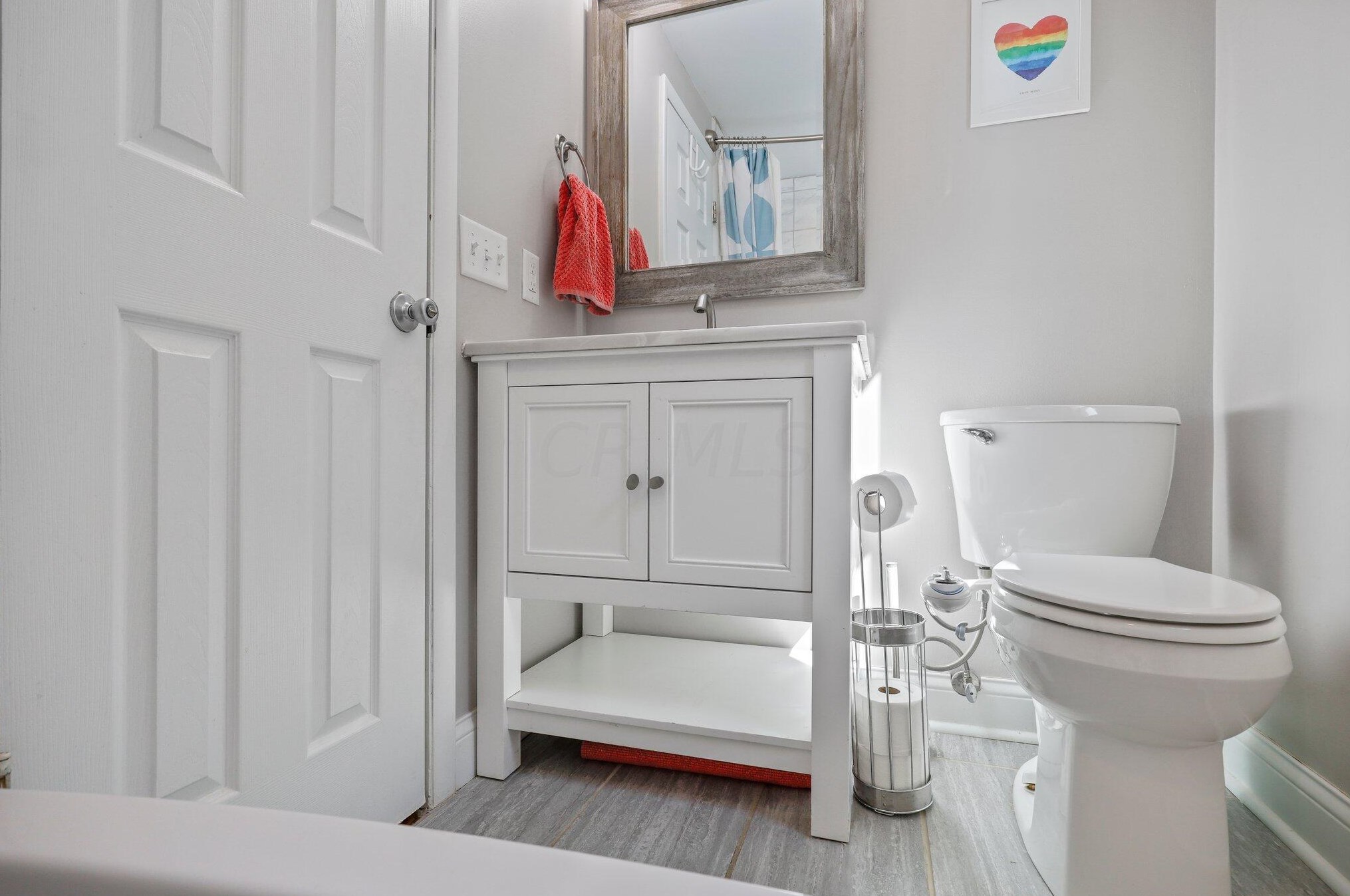 8200 Flint Rd, Columbus OH  43235-6411 exterior