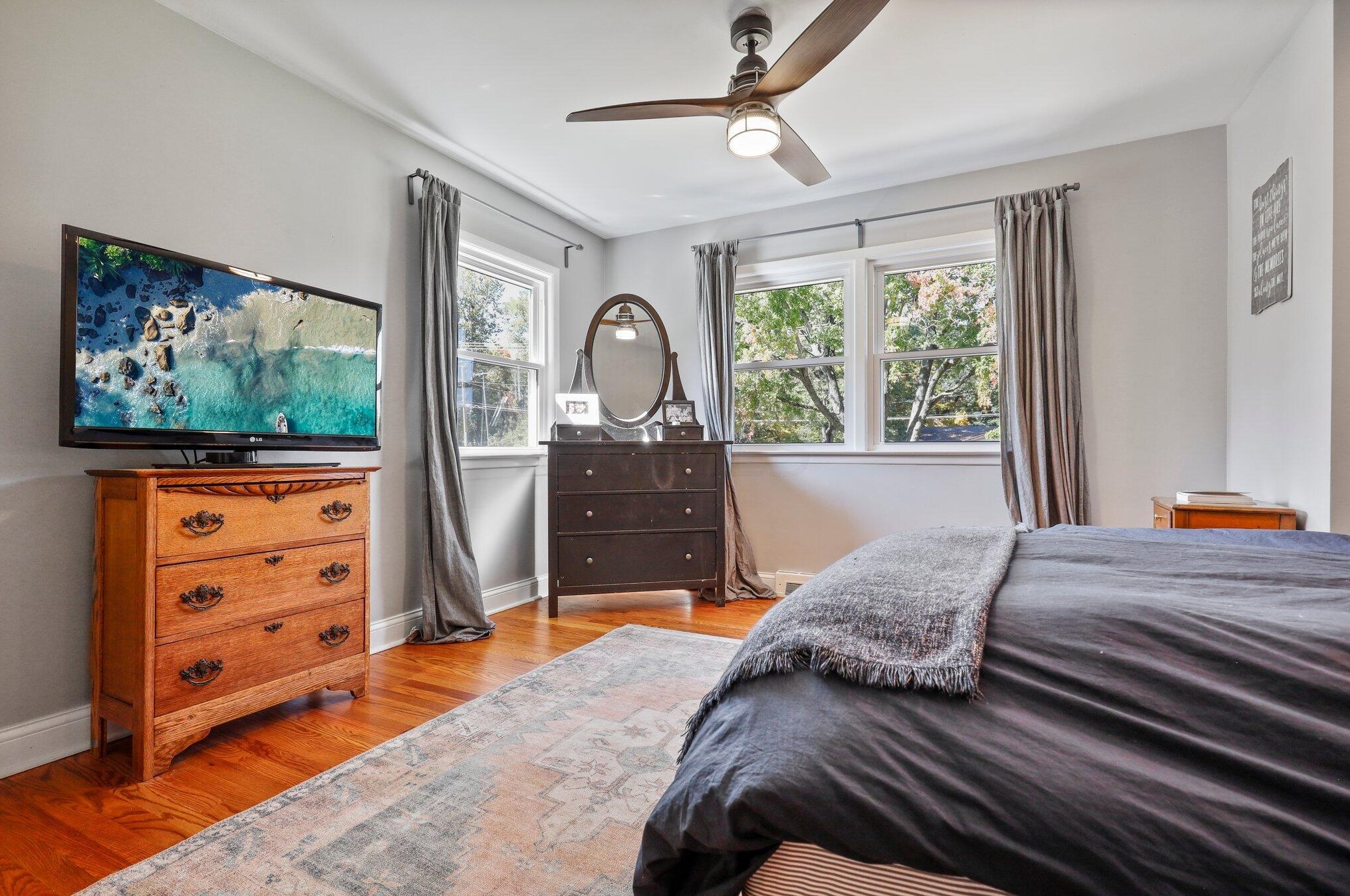 8200 Flint Rd, Columbus OH  43235-6411 exterior