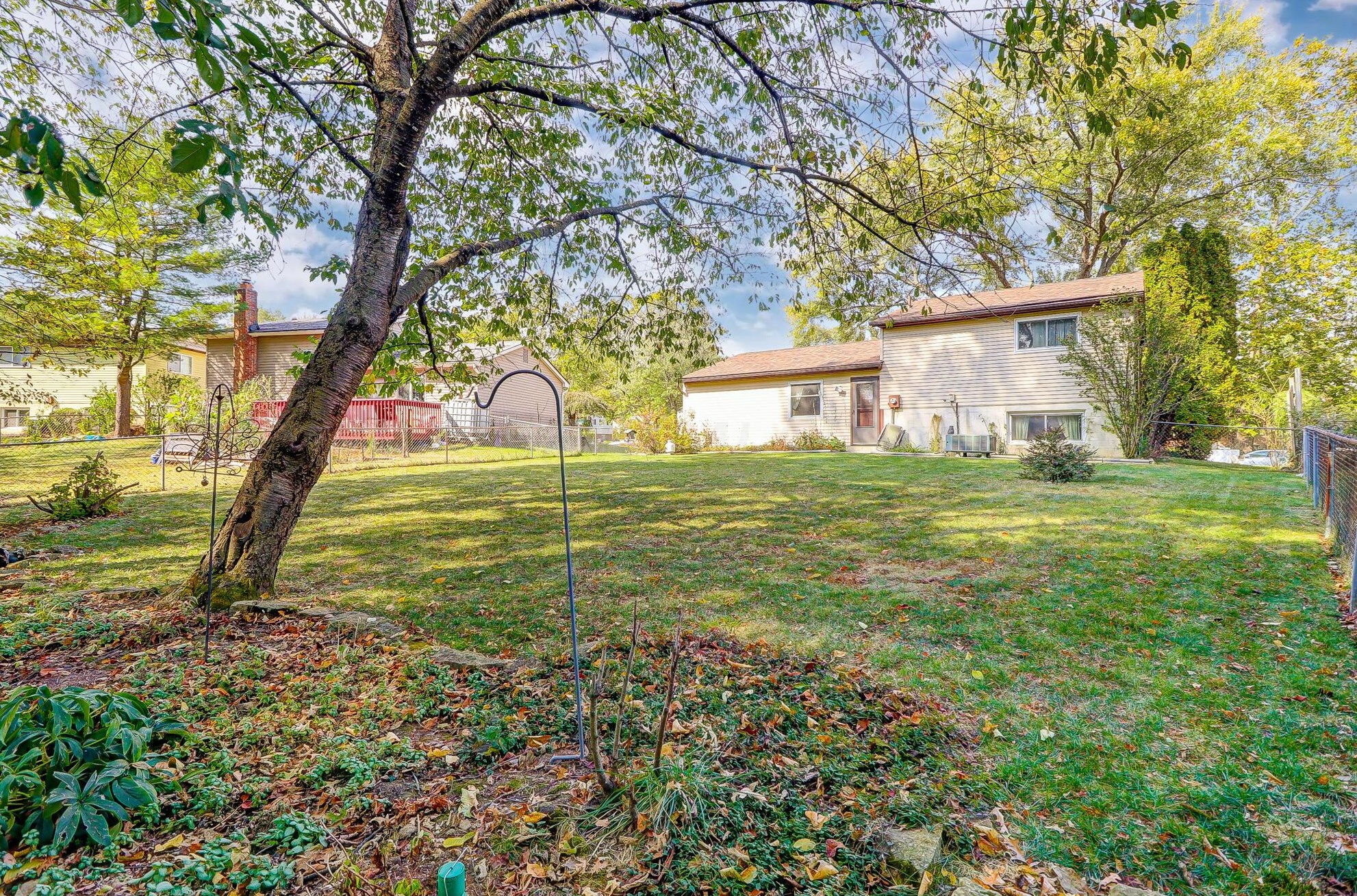 4642 Glenhaven Dr, Columbus OH 43231-5950 exterior