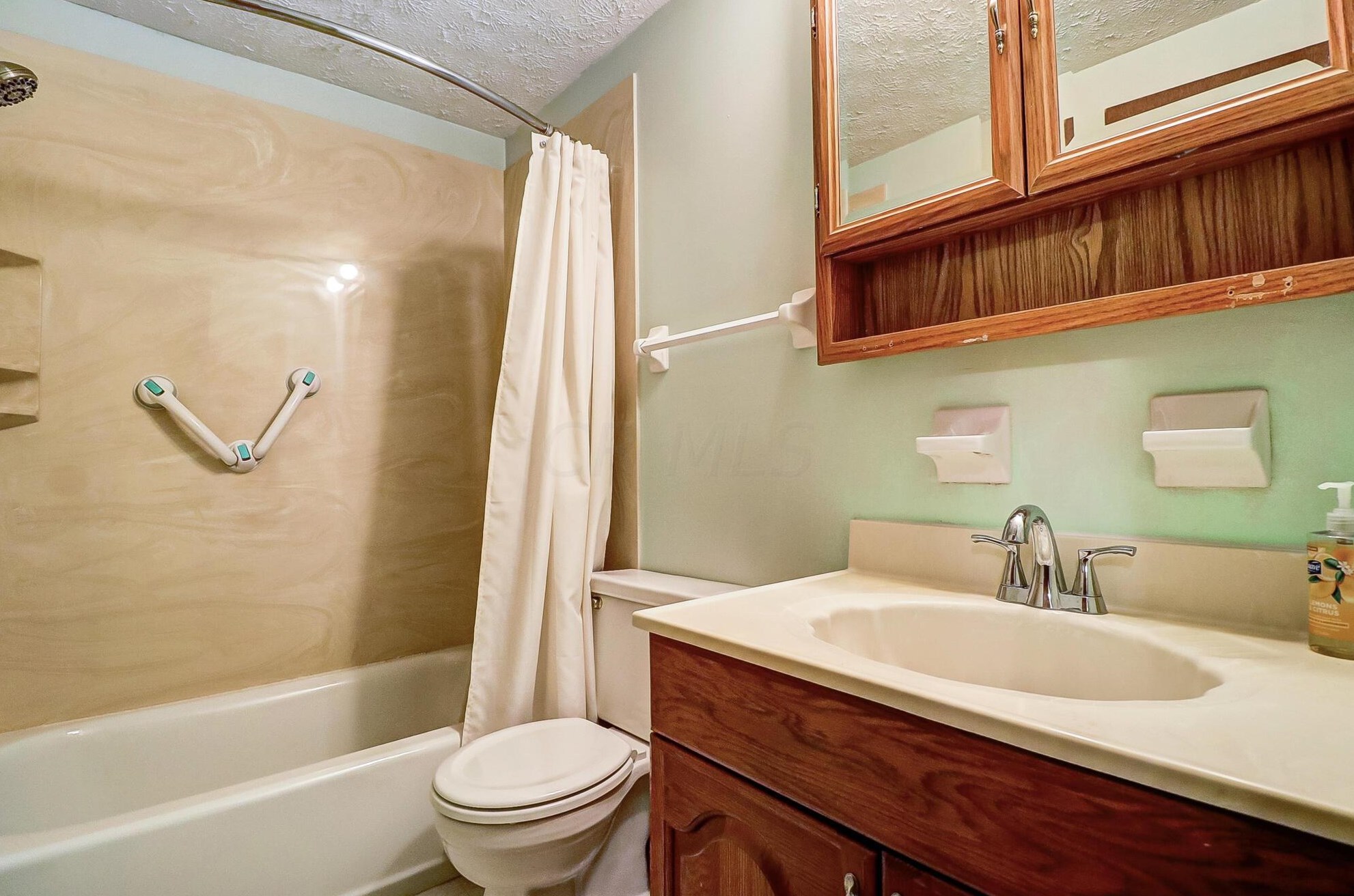 4642 Glenhaven Dr, Columbus OH 43231-5950 exterior