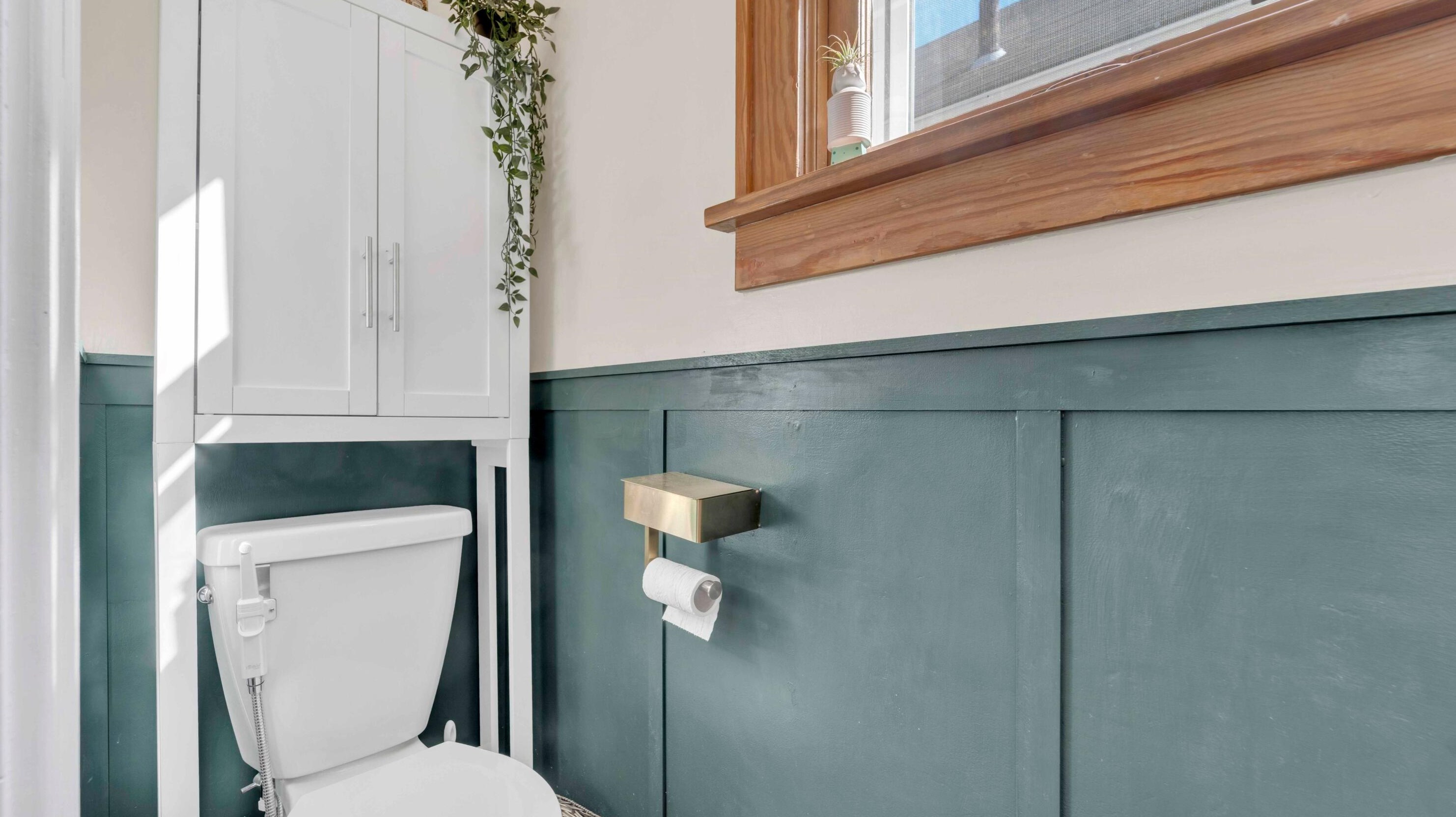 301 Markison Ave, Columbus OH 43207-1833 exterior