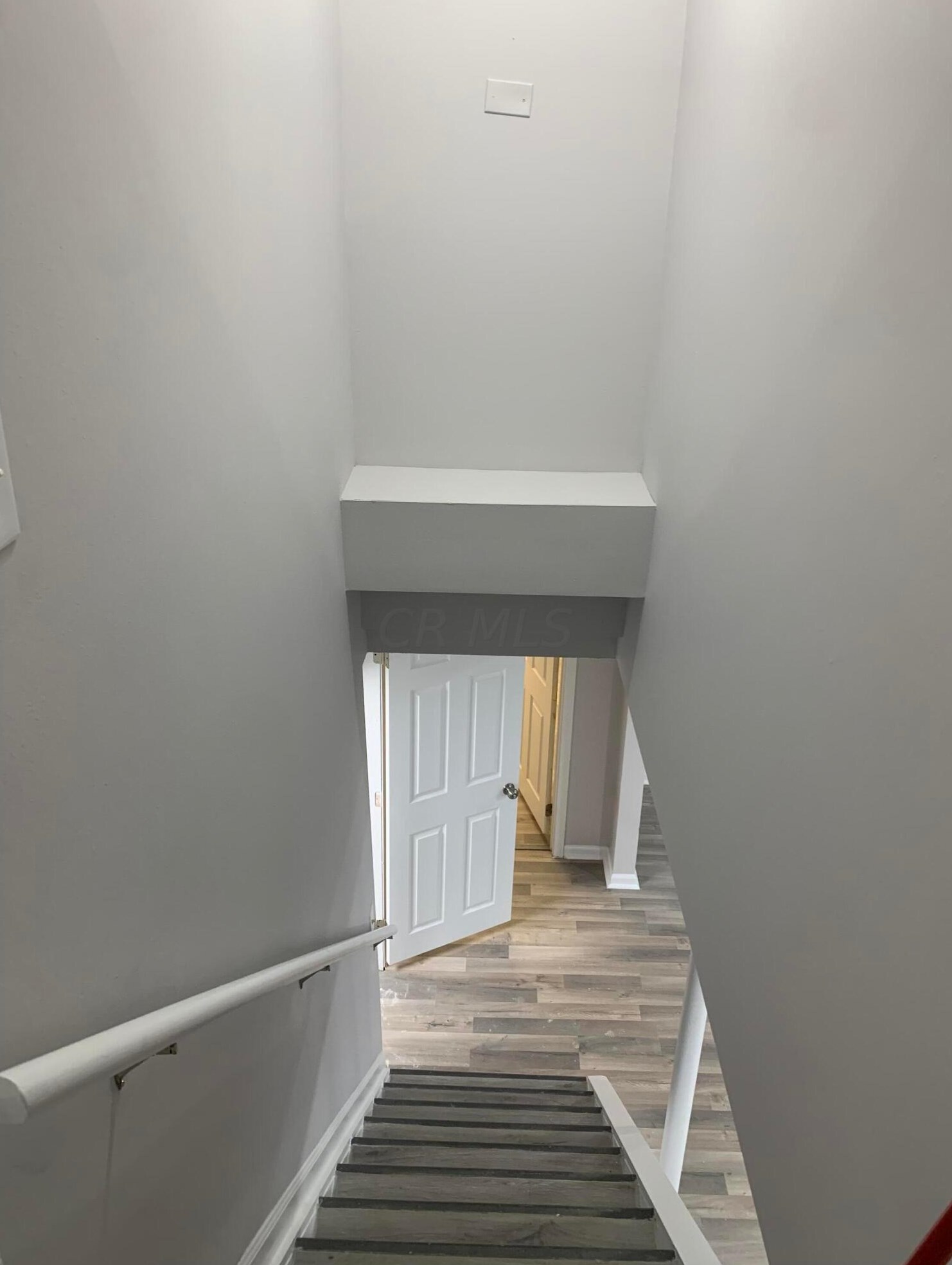 2908 Ronda Rd, Columbus OH  43232-5233 exterior