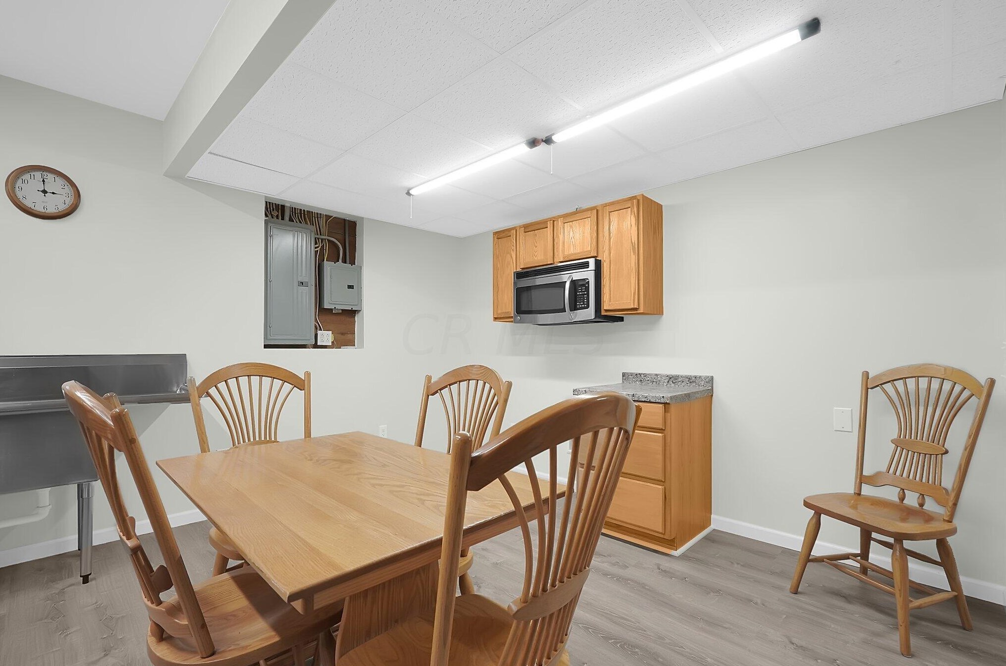 512 Chatham Ct, Circleville OH  43113-2309 exterior