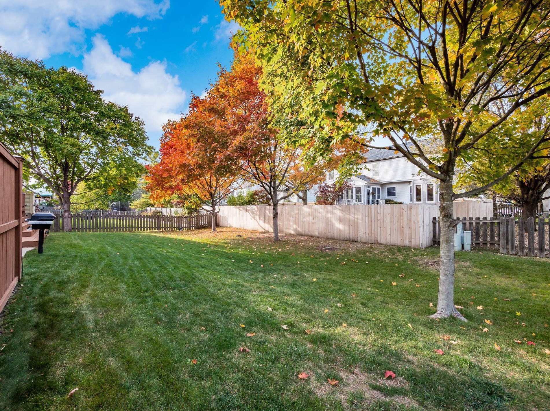 5644 Jennybrook Ln, Hilliard OH  43026-7756 exterior