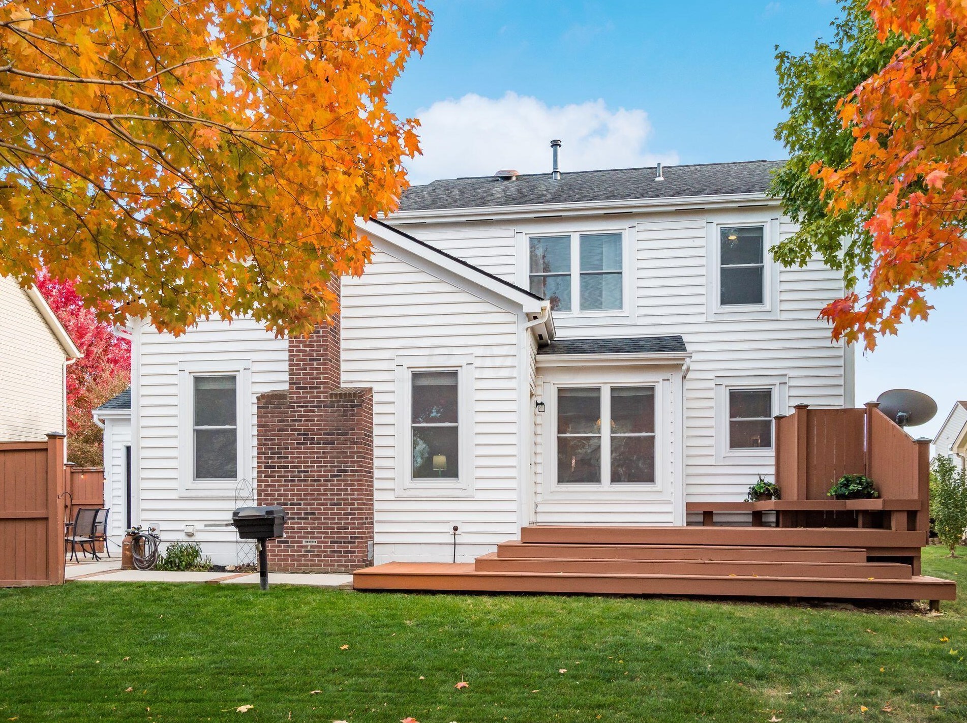 5644 Jennybrook Ln, Hilliard OH  43026-7756 exterior