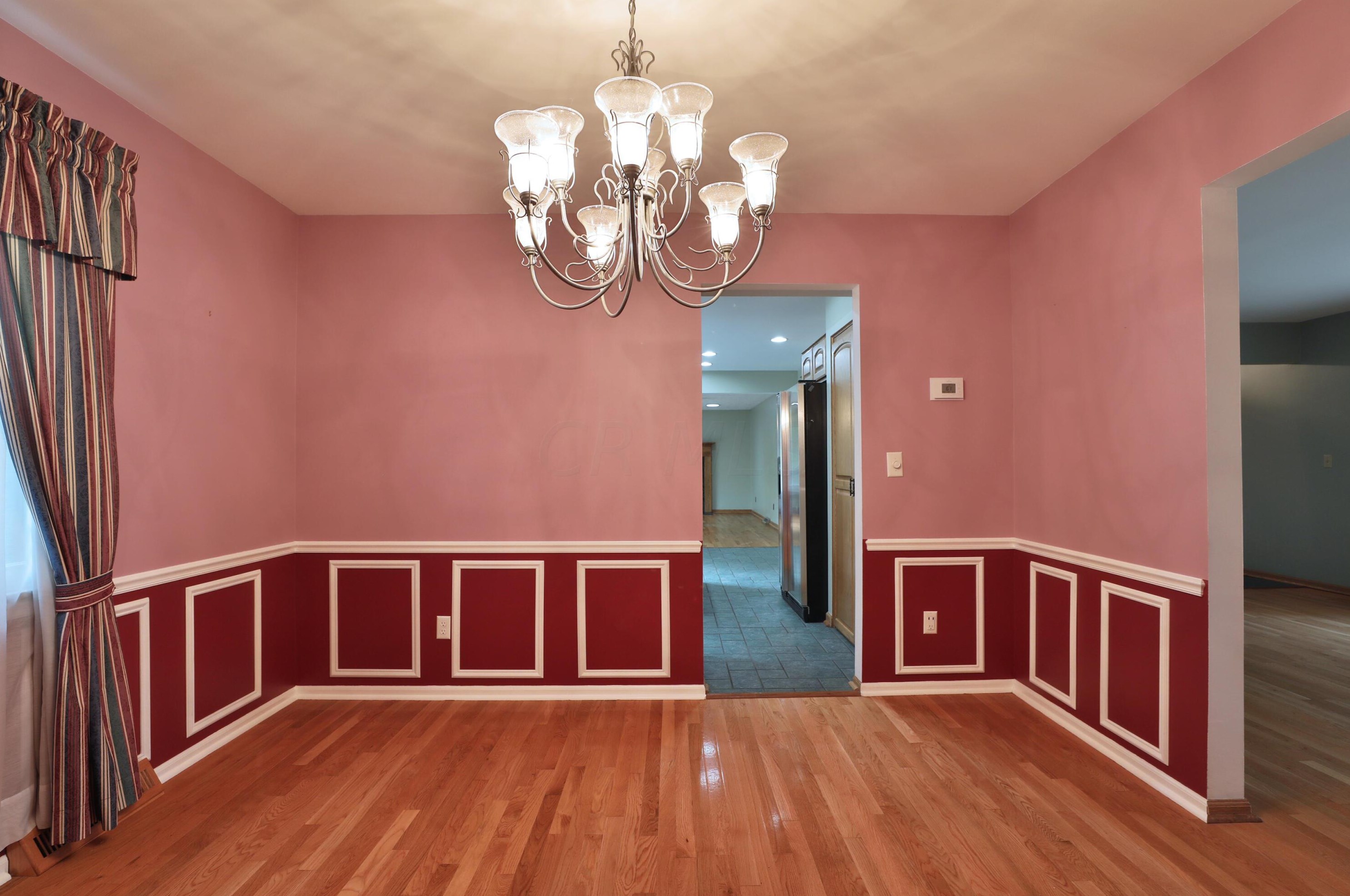 1606 Scottsdale Ave, Columbus OH 43235-2519 exterior