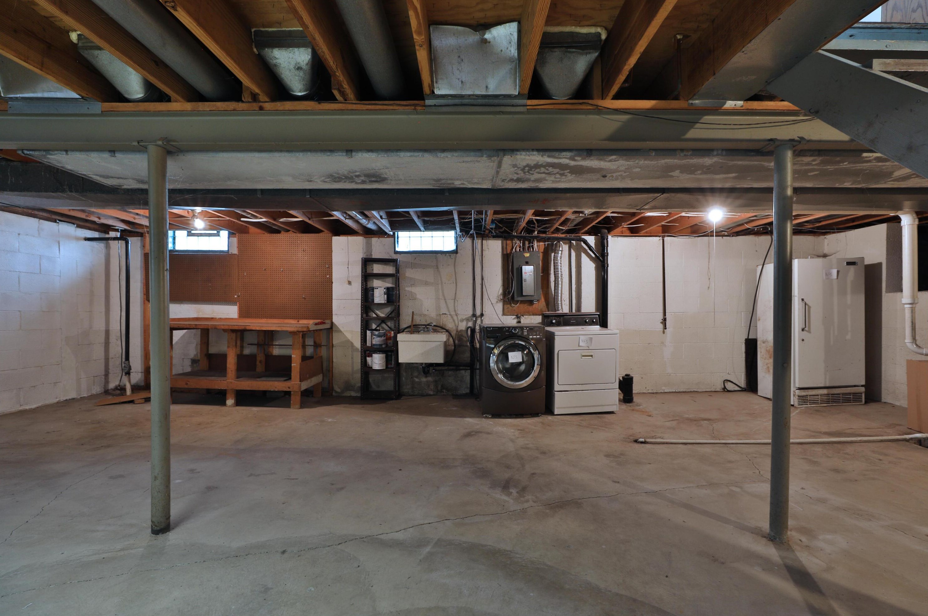 1606 Scottsdale Ave, Columbus OH 43235-2519 exterior