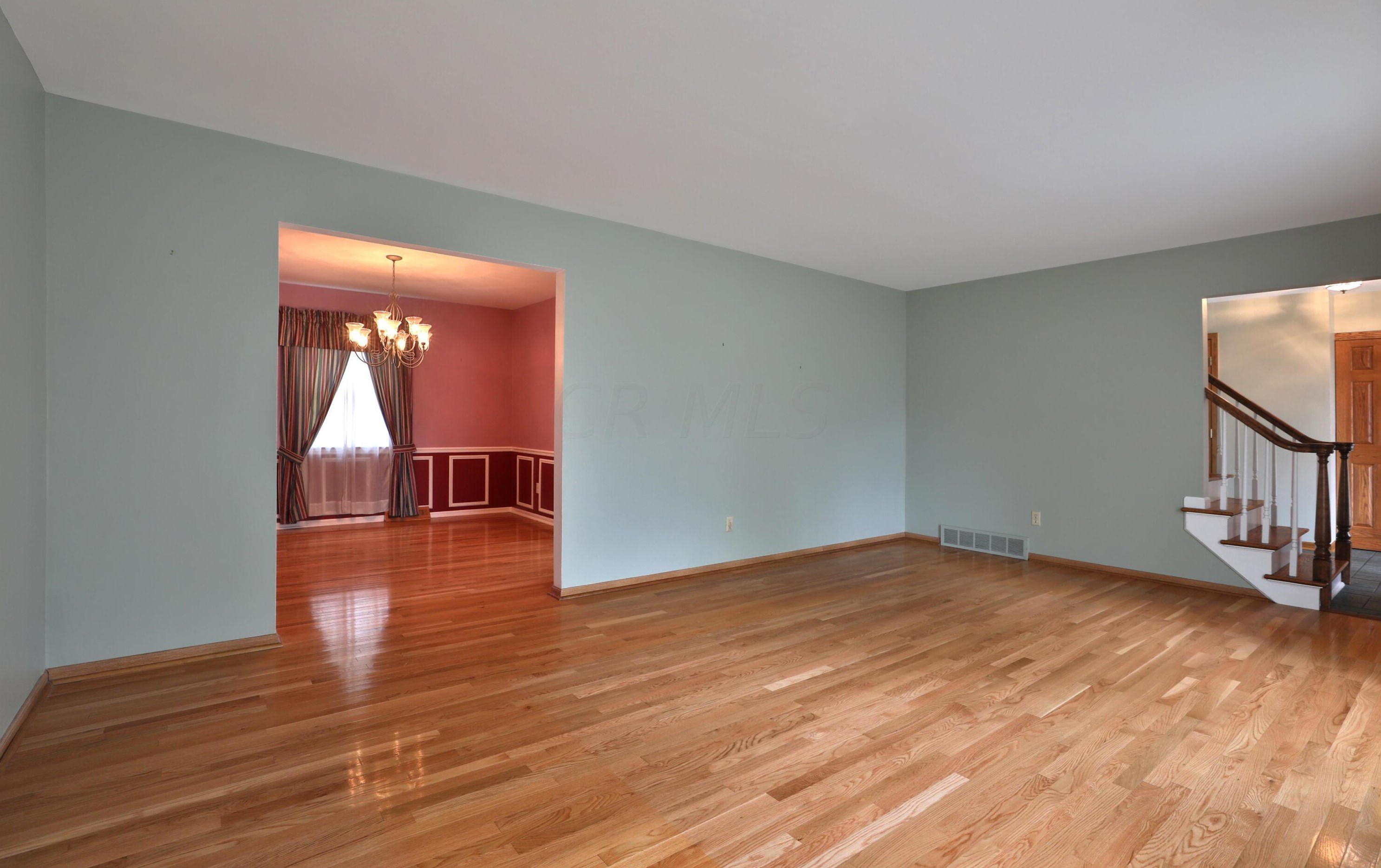 1606 Scottsdale Ave, Columbus OH 43235-2519 exterior